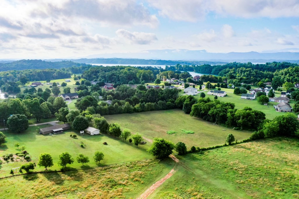 Highway 139 Dandridge TN 37725