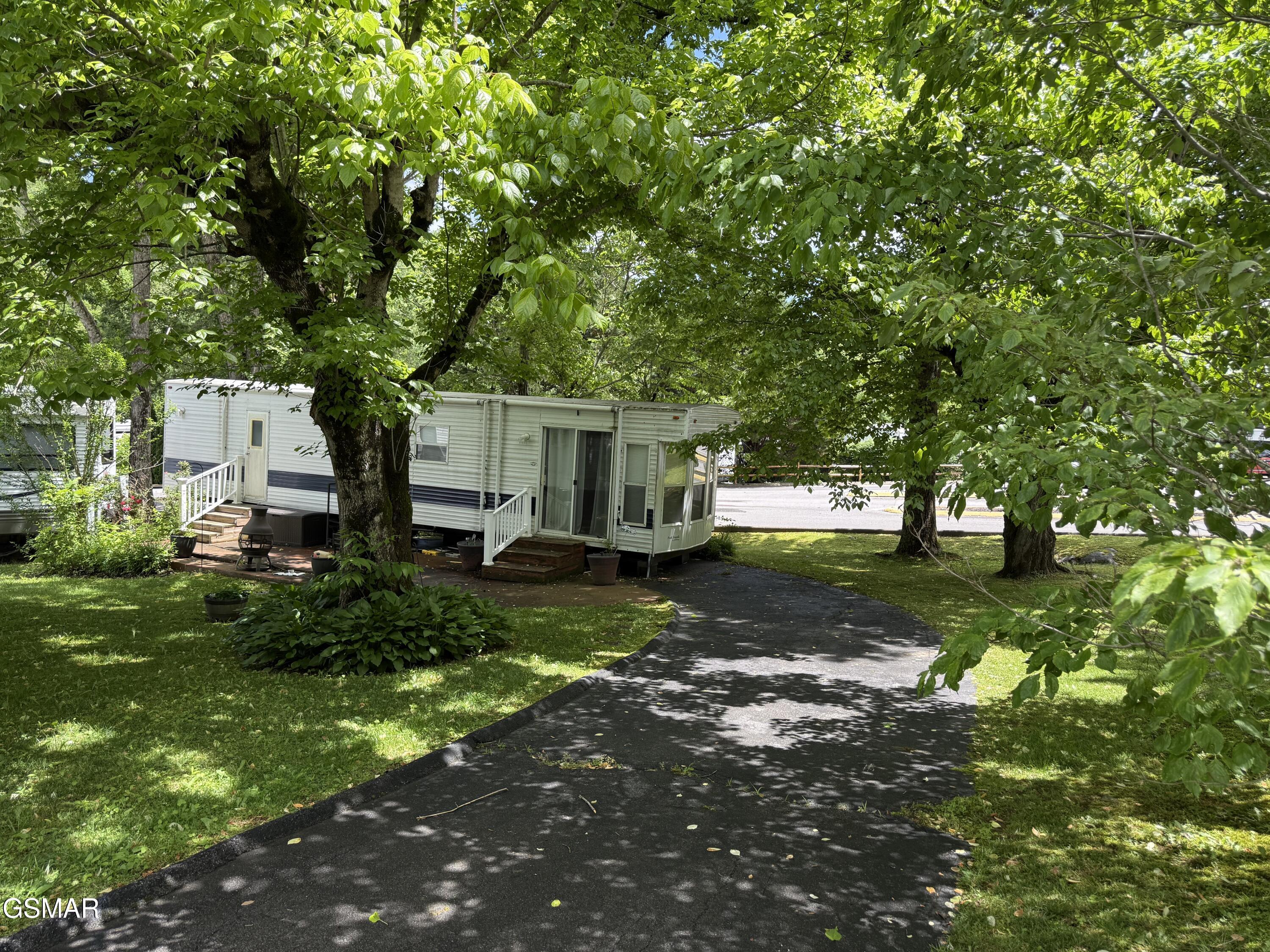 4229 E Parkway #10 Gatlinburg TN 37738