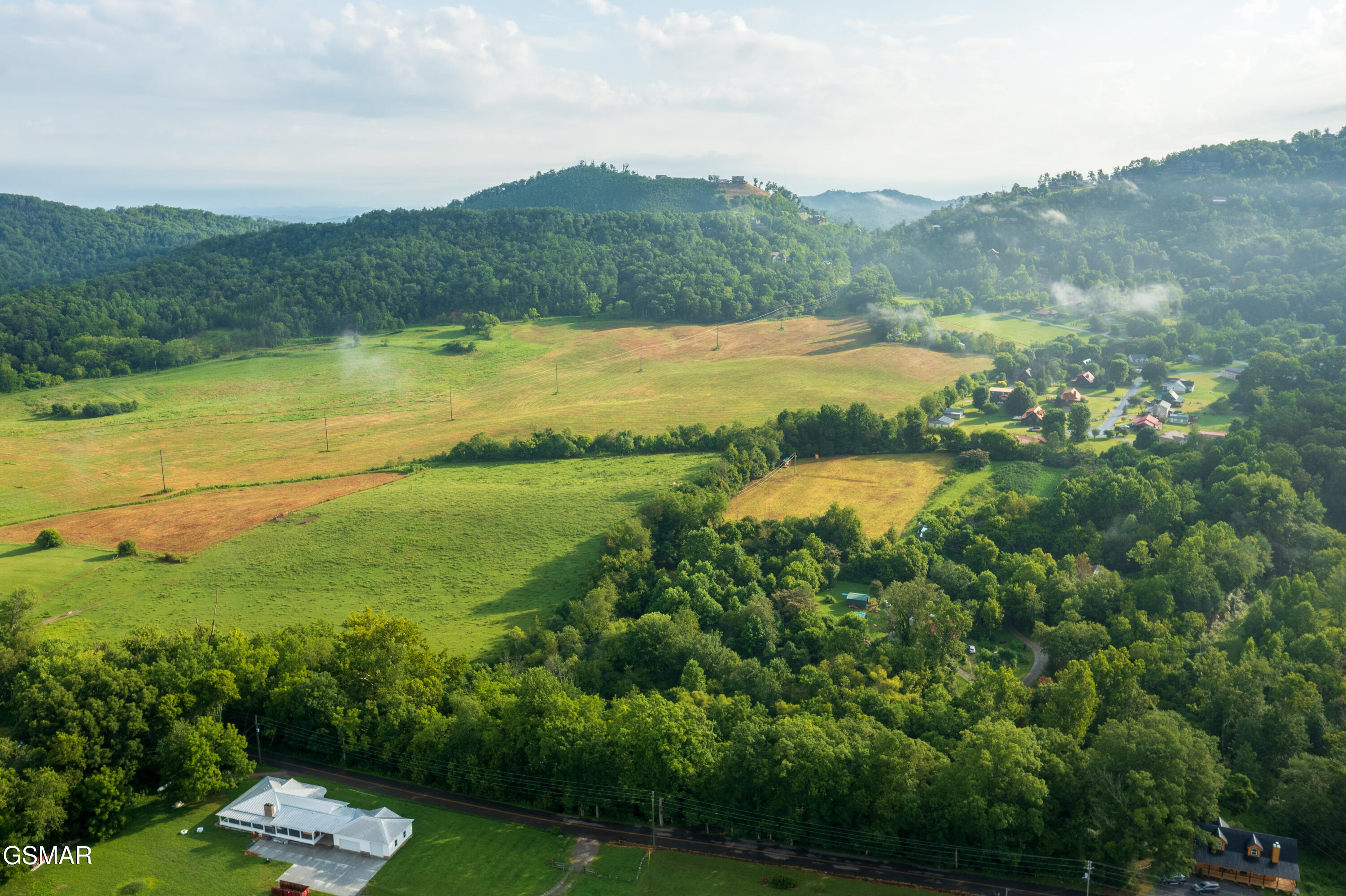 3435 Valley View Sevierville TN 37862