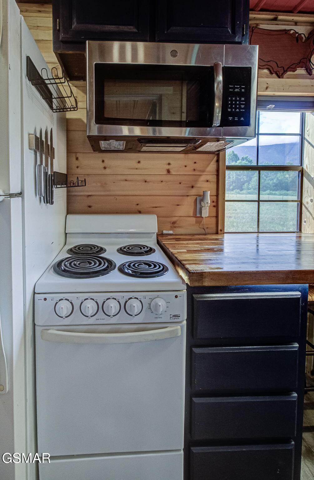 3435 Valley View Sevierville TN 37862