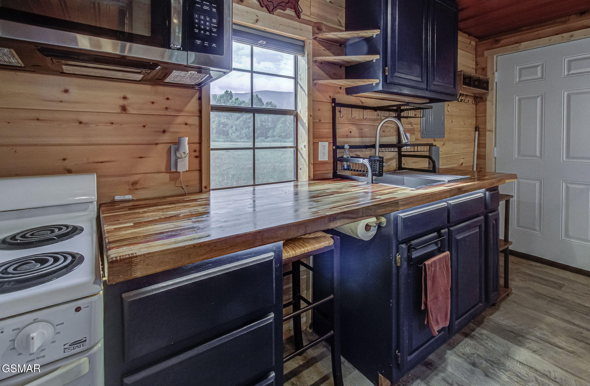 3435 Valley View Sevierville TN 37862