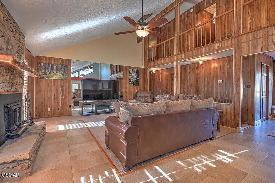 2482 Elk Way Newport TN 37821