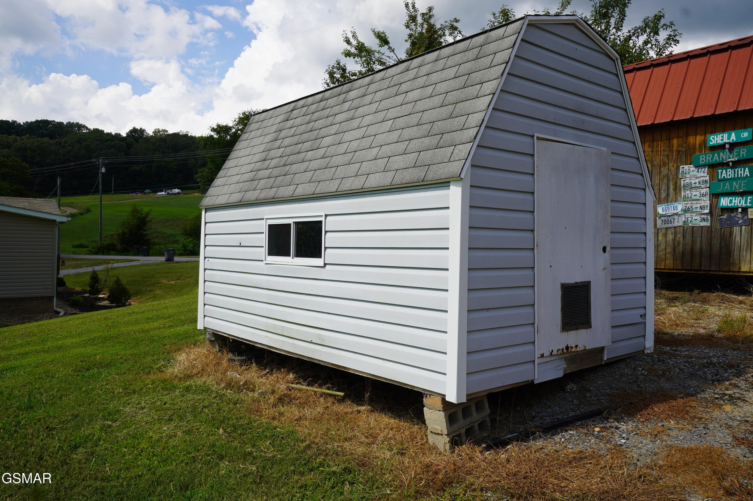 2840-2830 Robinson Creek Road Morristown TN 37813