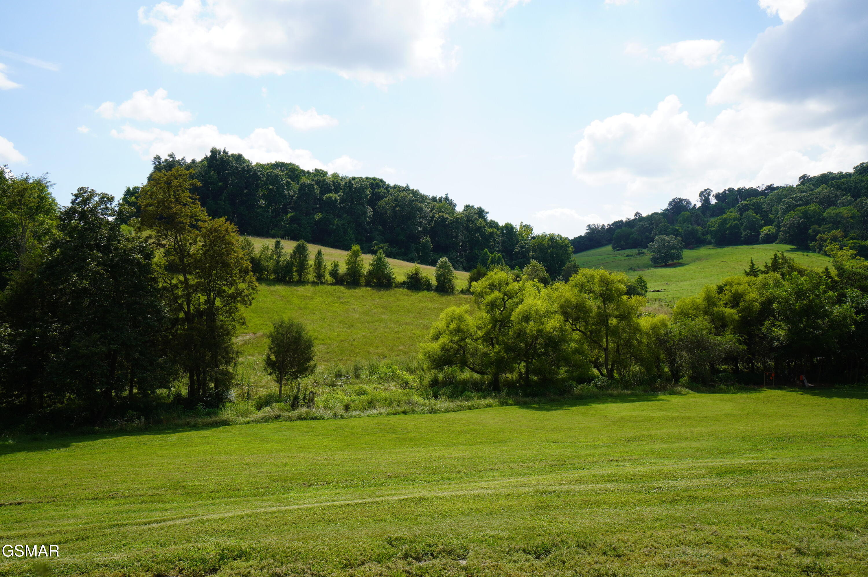 2840-2830 Robinson Creek Road Morristown TN 37813