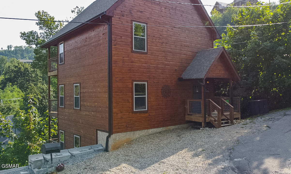 519 Edgewood Drive Gatlinburg TN 37738