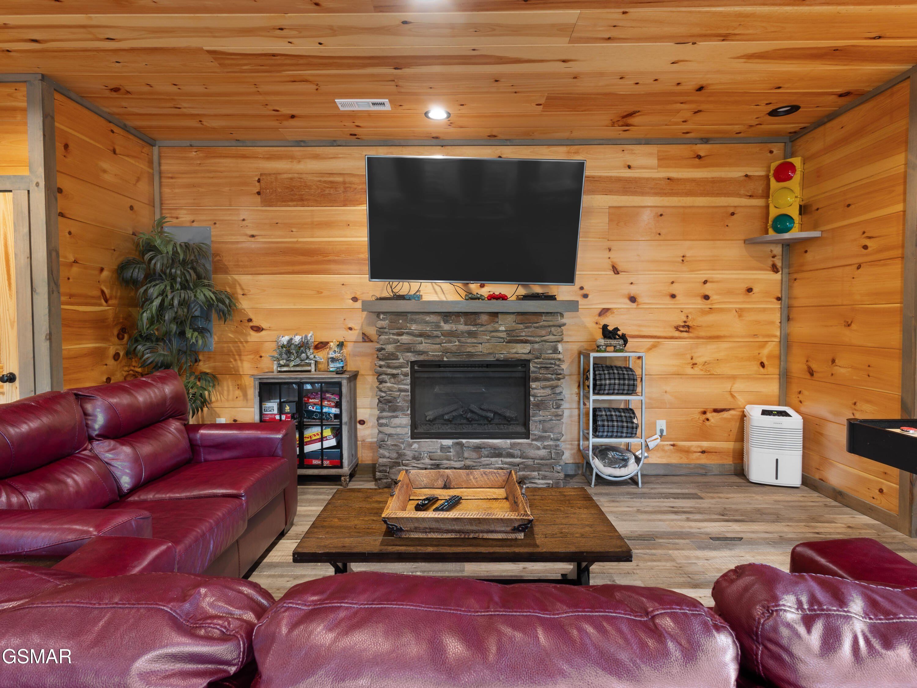 519 Edgewood Drive Gatlinburg TN 37738