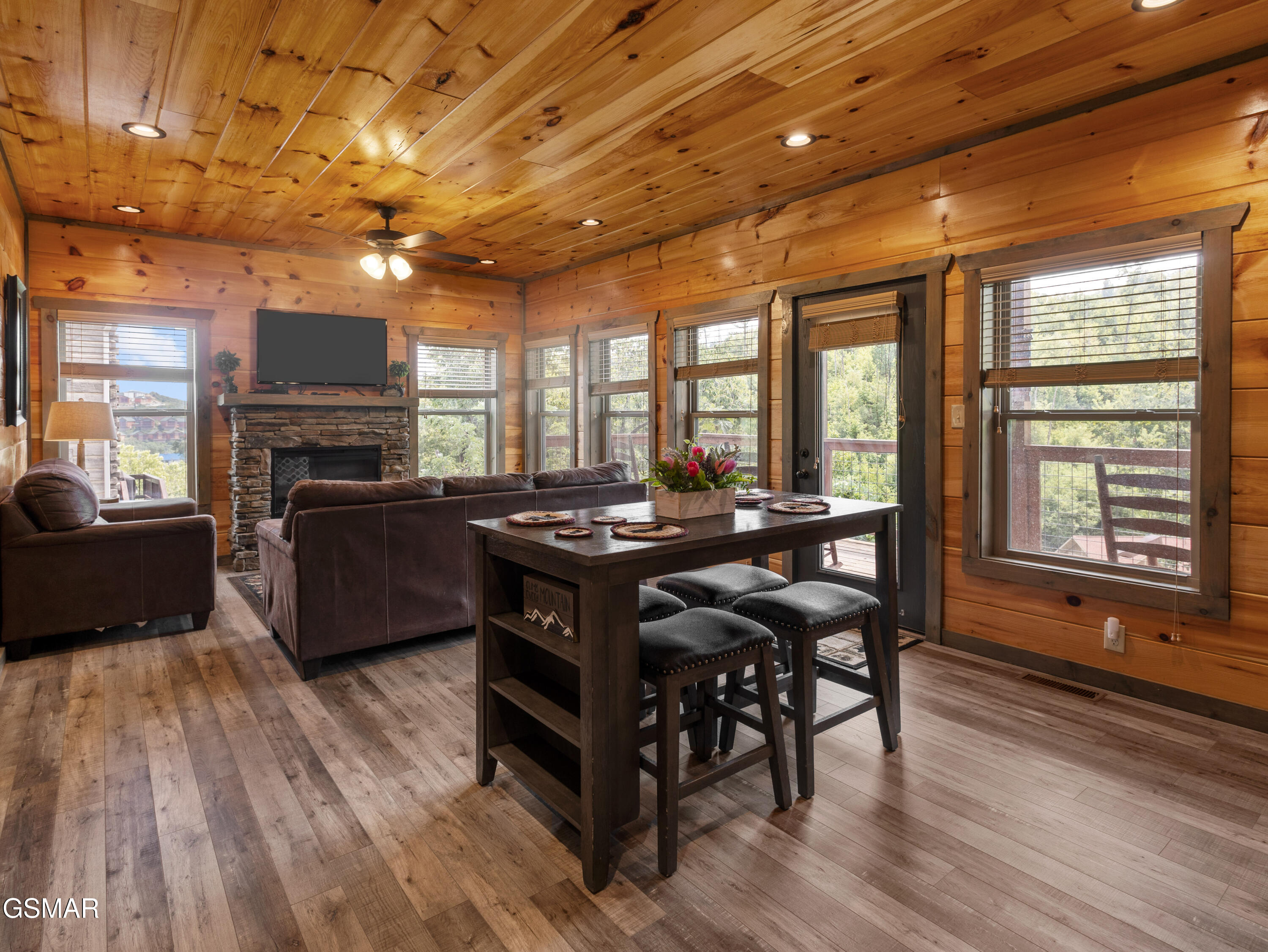 519 Edgewood Drive Gatlinburg TN 37738