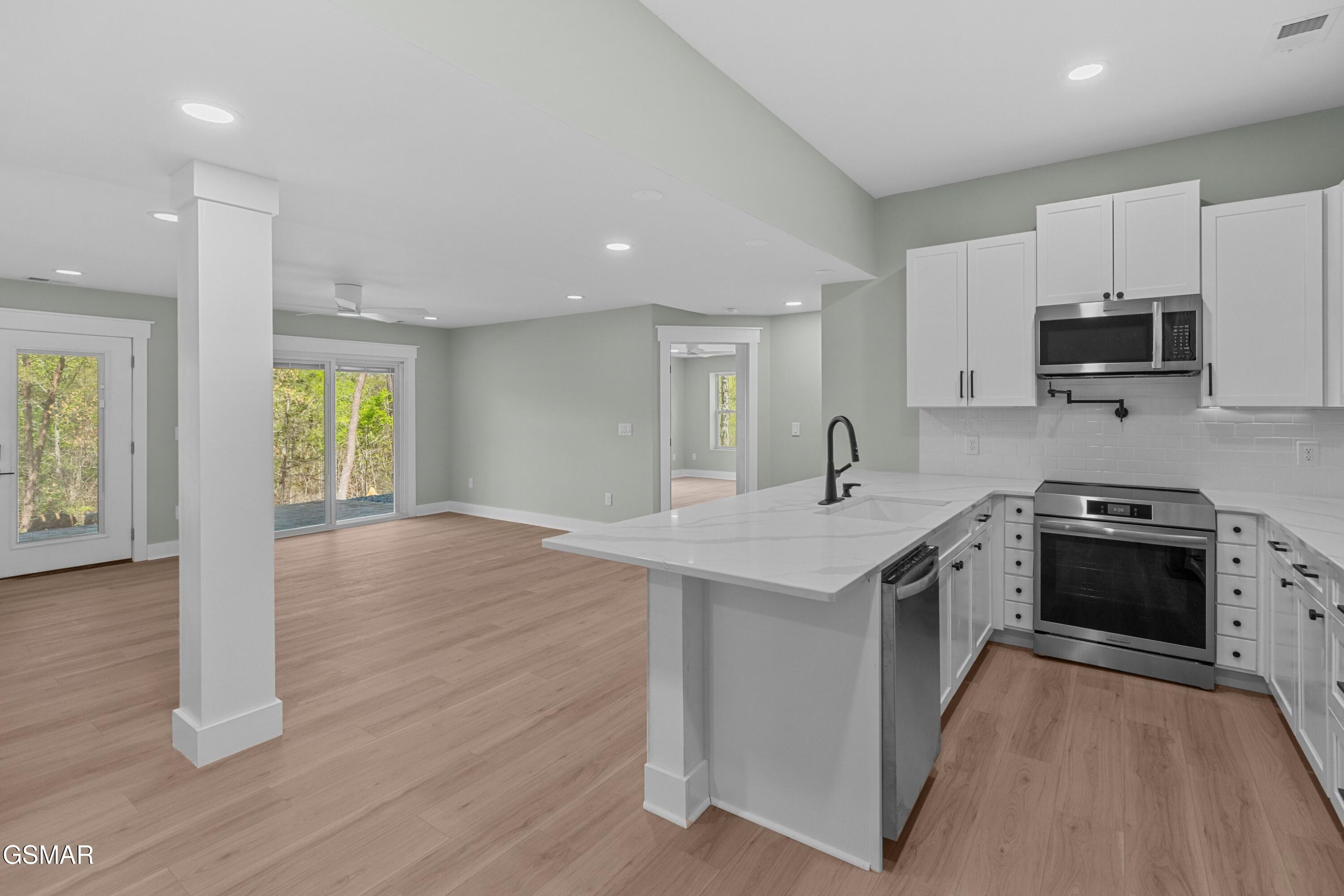 126 Deer Run Way Dandridge TN 37725
