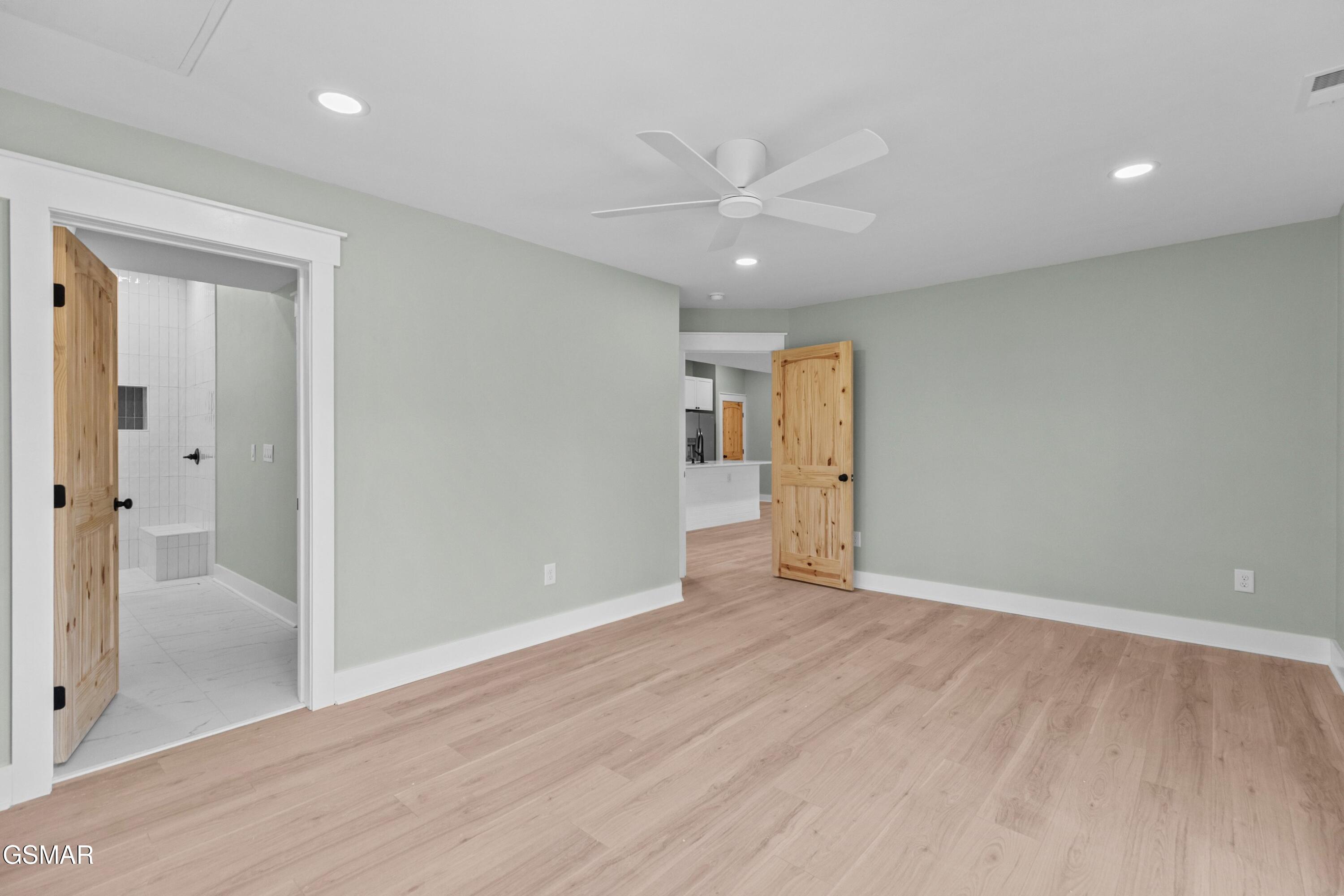 126 Deer Run Way Dandridge TN 37725