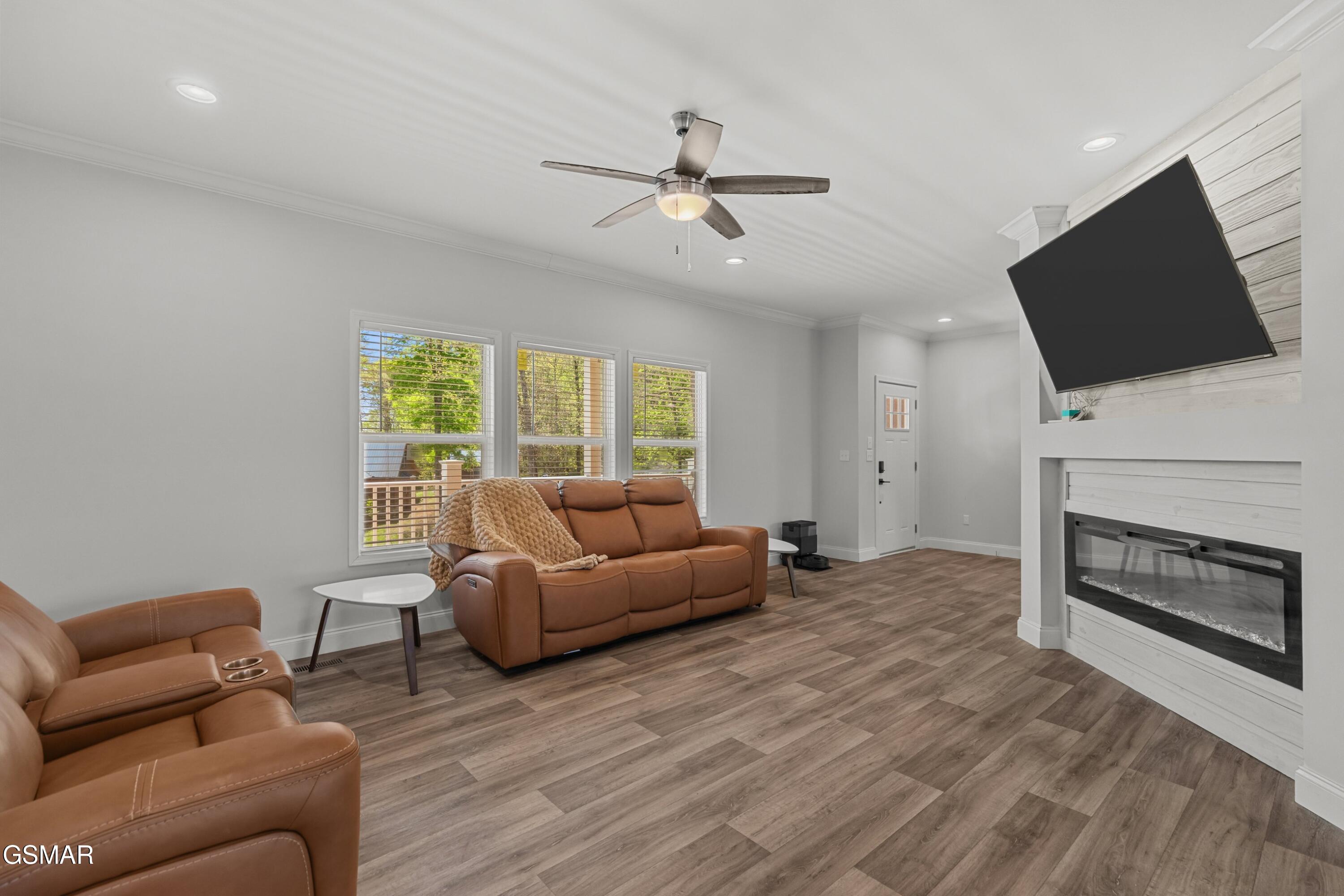 126 Deer Run Way Dandridge TN 37725