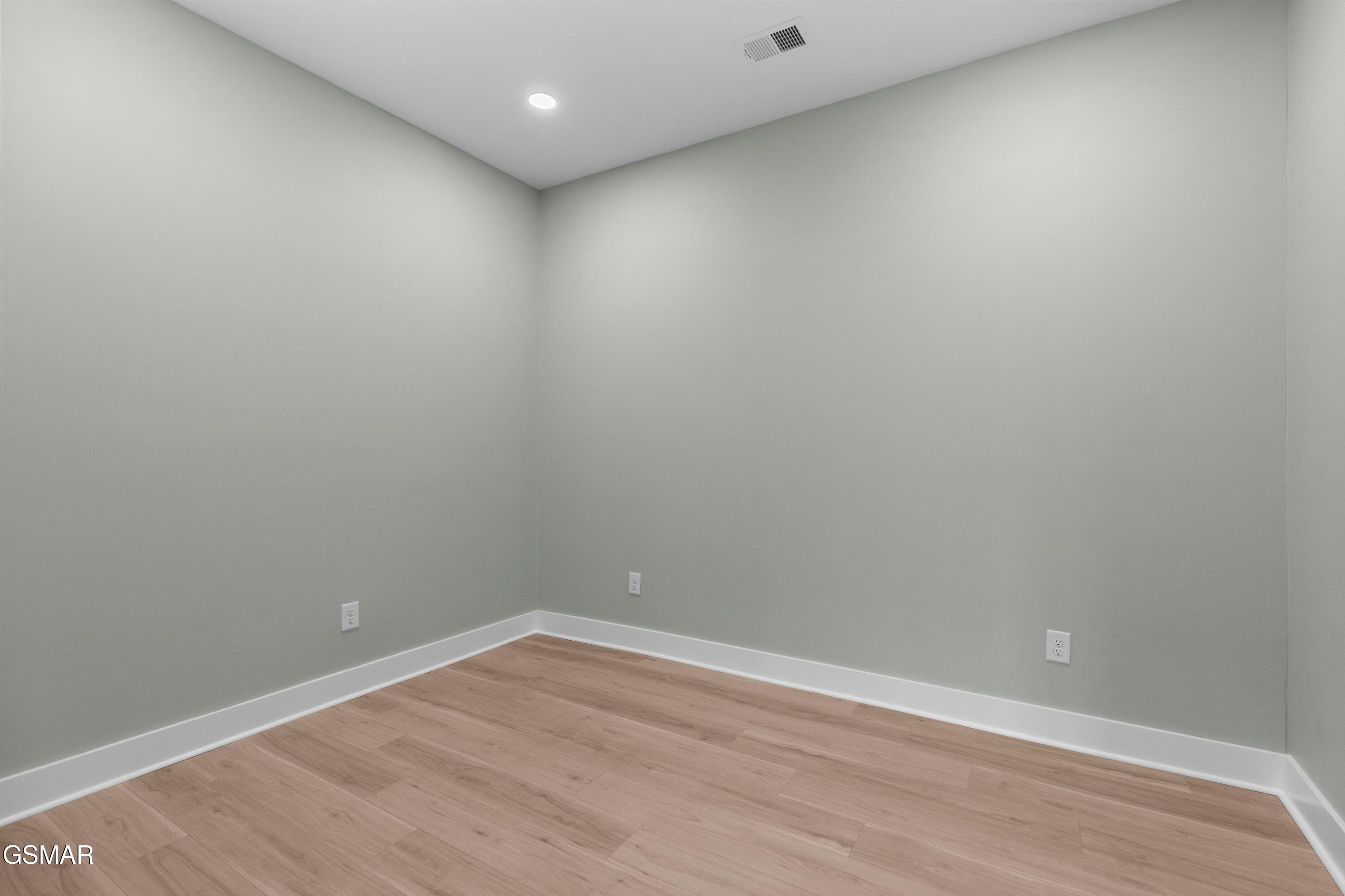 126 Deer Run Way Dandridge TN 37725