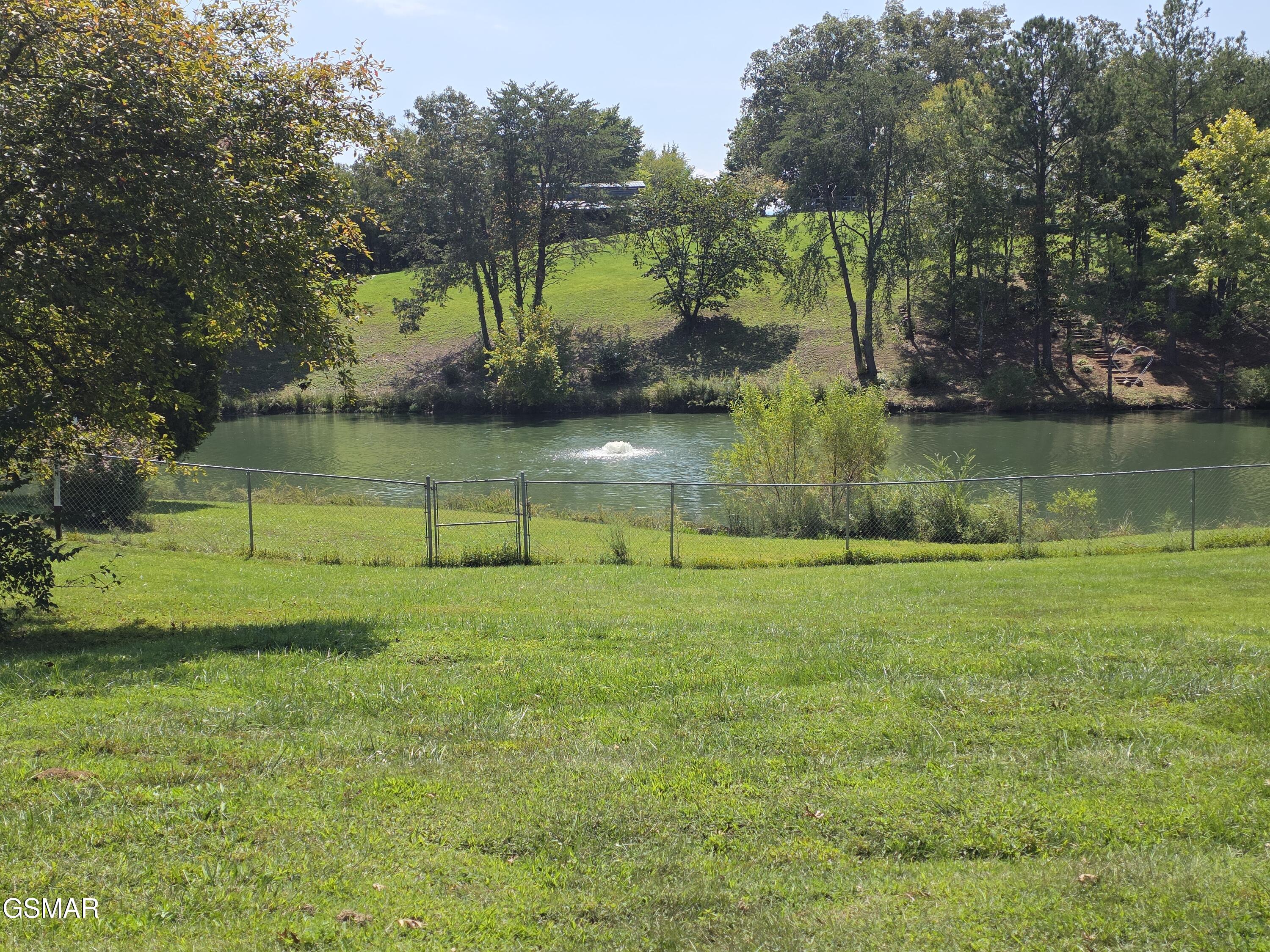 2875 E Walnut Grove Road Sevierville TN 37876