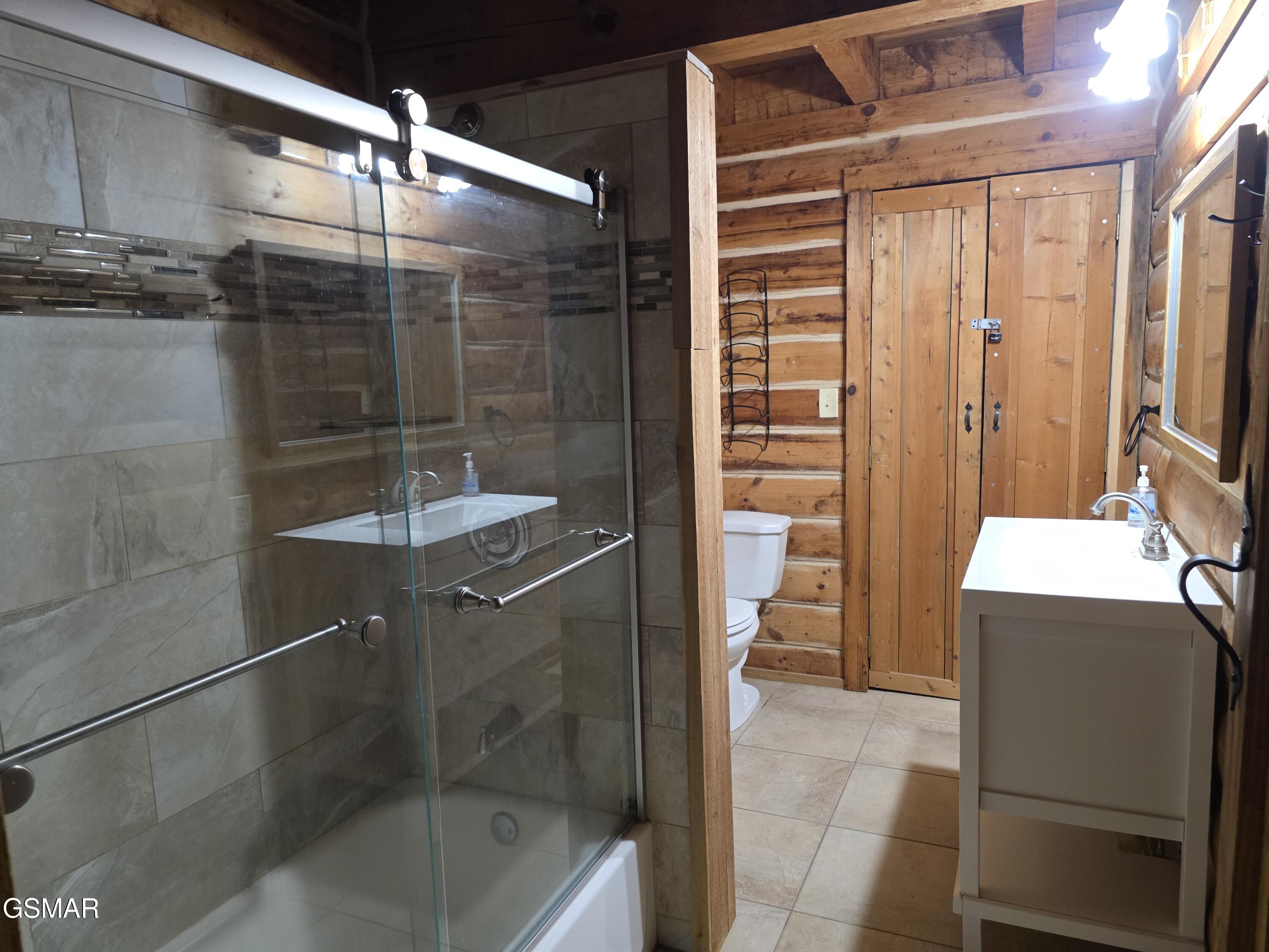 2875 E Walnut Grove Road Sevierville TN 37876