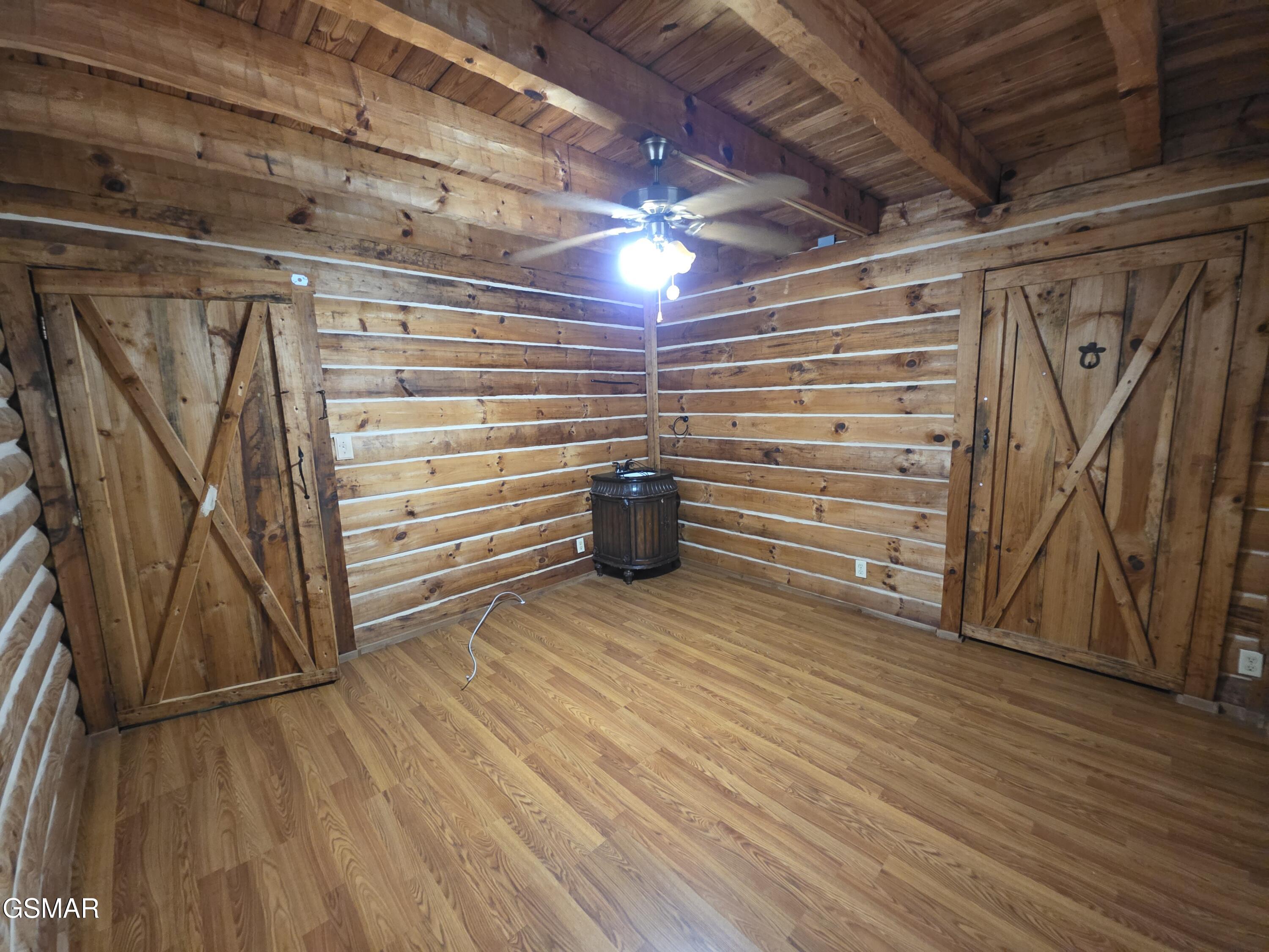 2875 E Walnut Grove Road Sevierville TN 37876