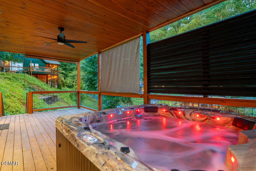 1514 Mountain Drive Sevierville TN 37876