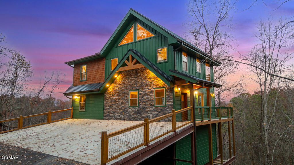 1857 Beach Front Drive Sevierville TN 37876