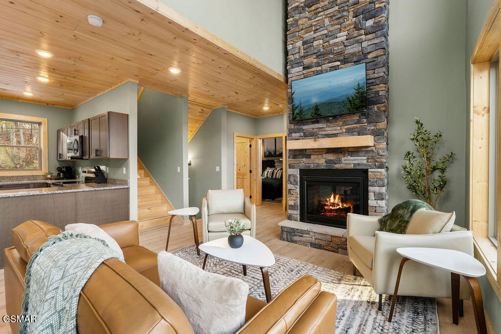 1857 Beach Front Drive Sevierville TN 37876