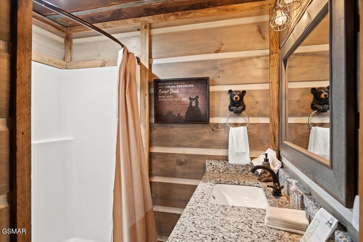 302 Beech Branch Road Gatlinburg TN 37738