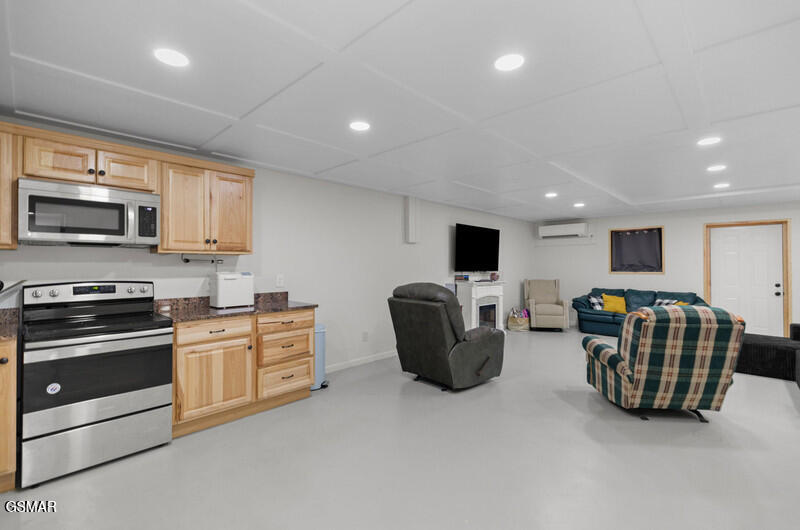 1652 Arron Way Sevierville TN 37876