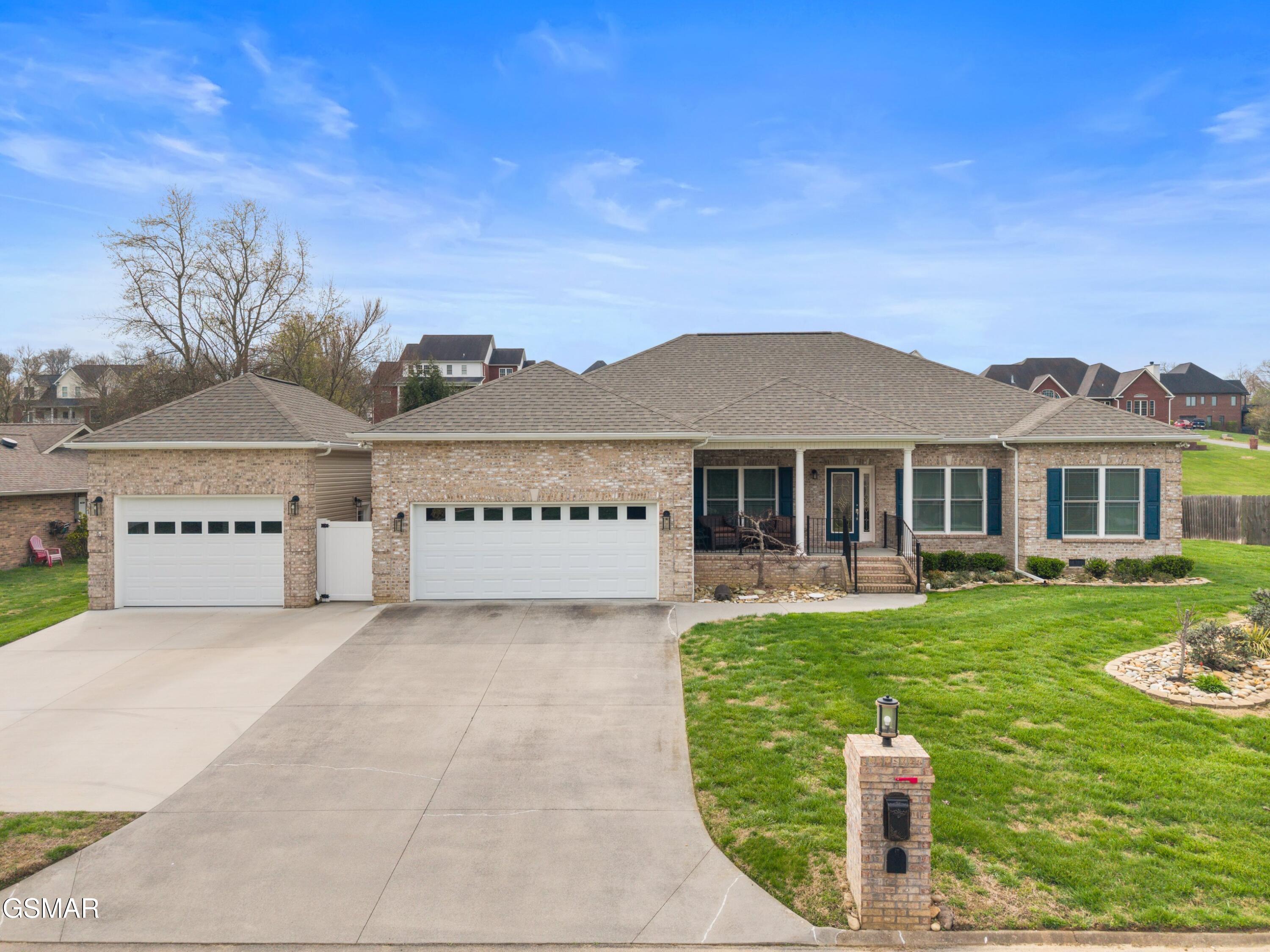 1410 River Run Circle Sevierville TN 37876