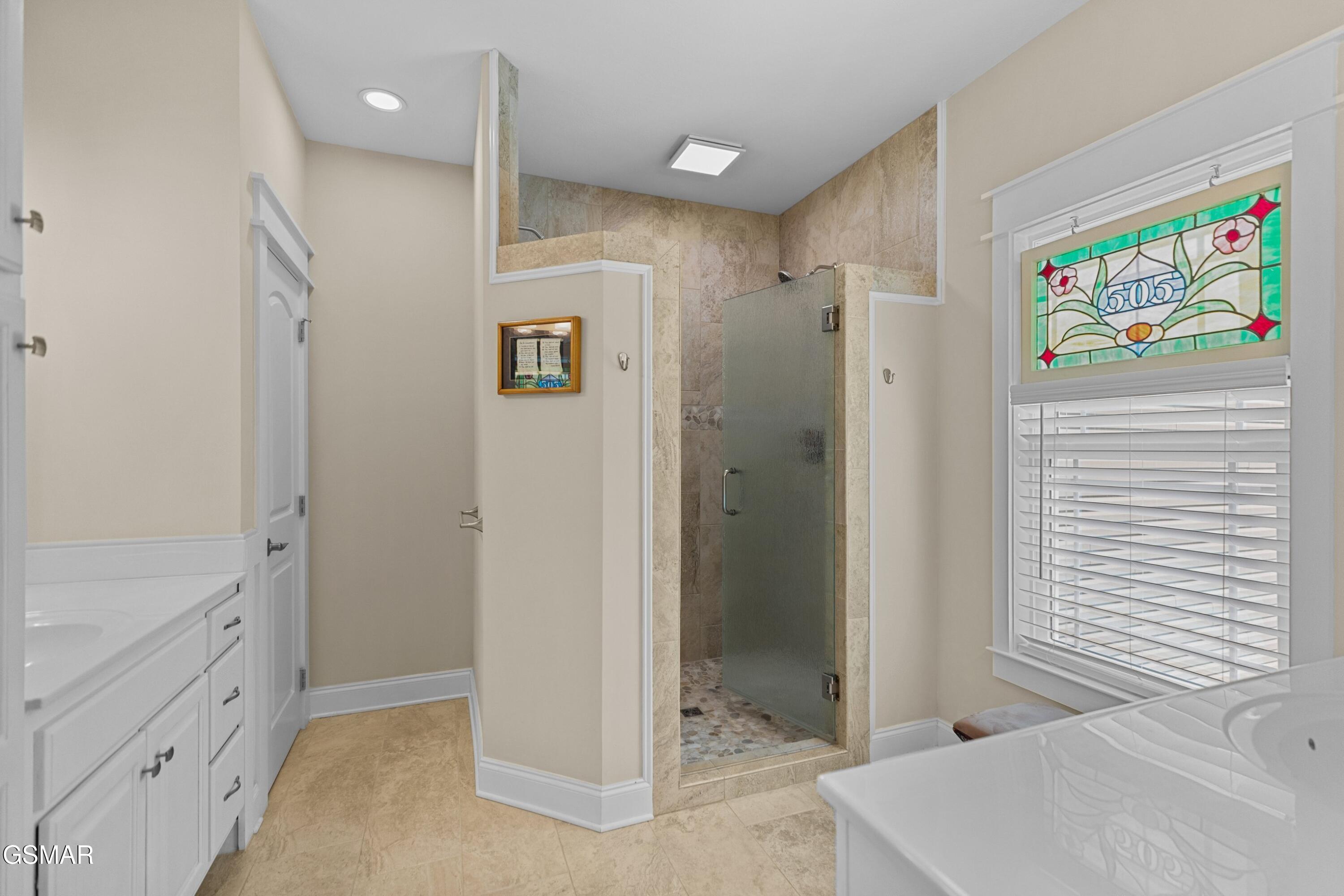 1410 River Run Circle Sevierville TN 37876