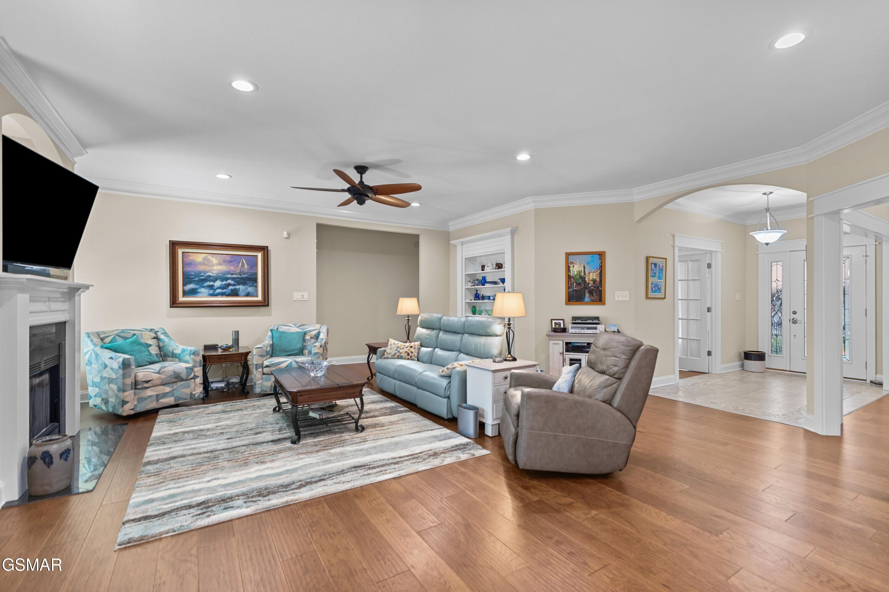 1410 River Run Circle Sevierville TN 37876