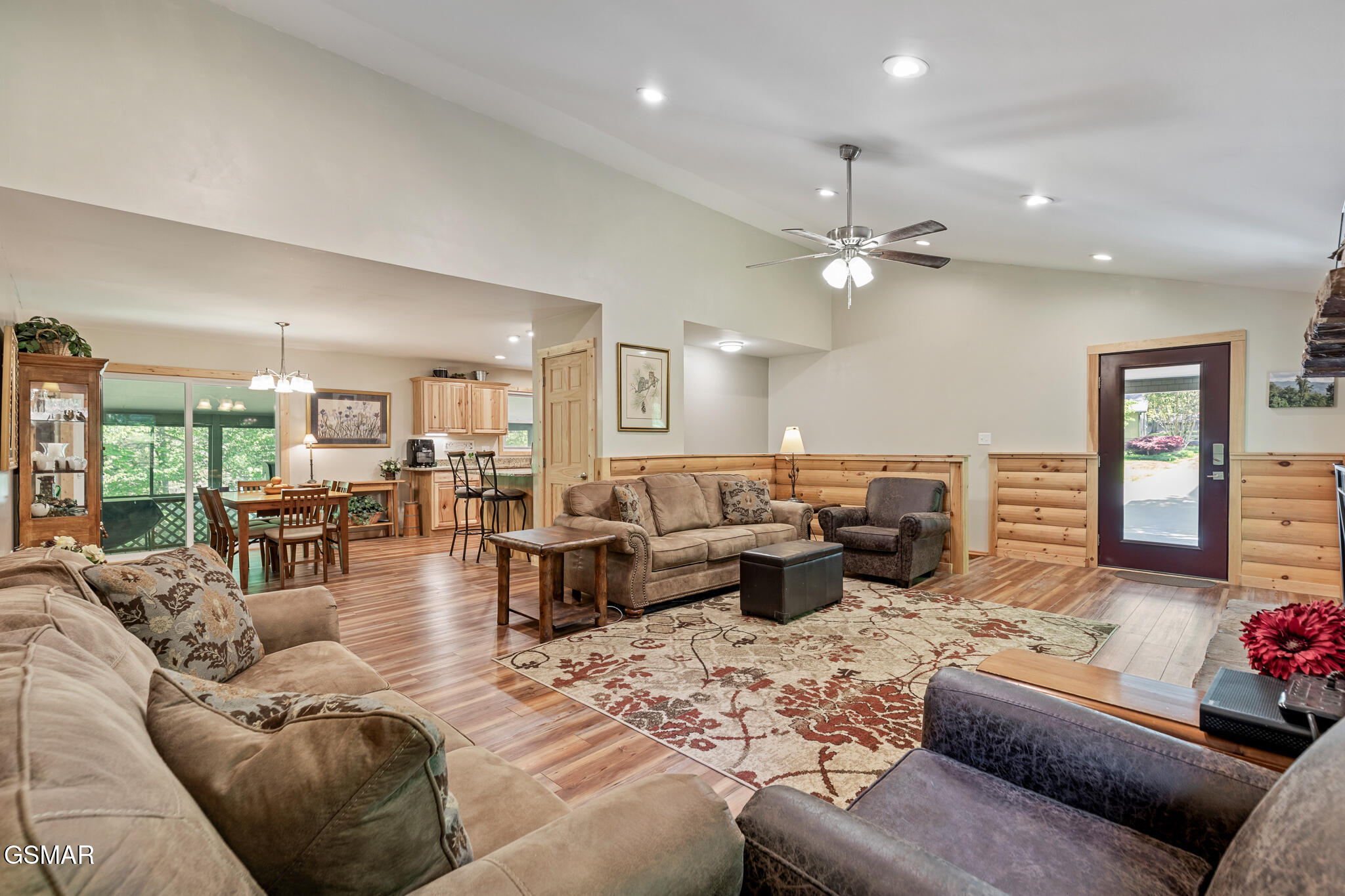 4527 E Scenic Drive Gatlinburg TN 37738