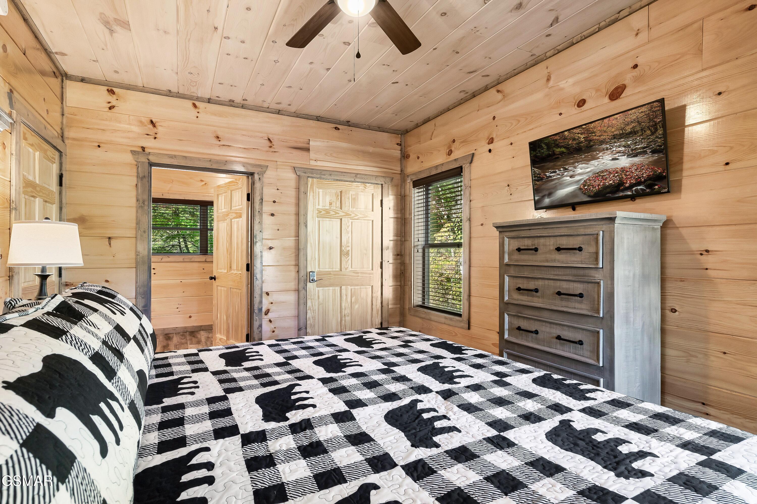 2614 Grassy Branch Loop Sevierville TN 37876