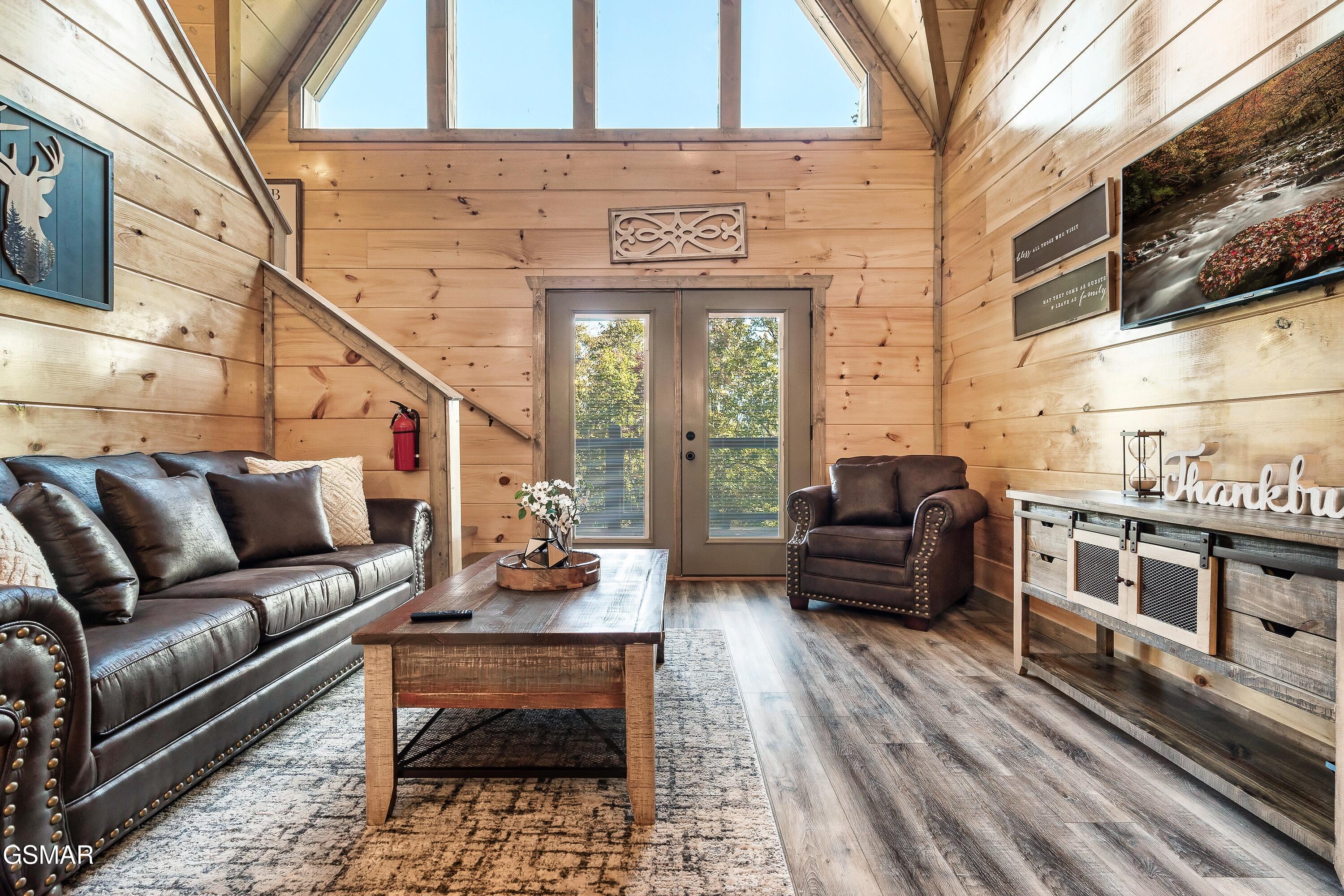 2614 Grassy Branch Loop Sevierville TN 37876