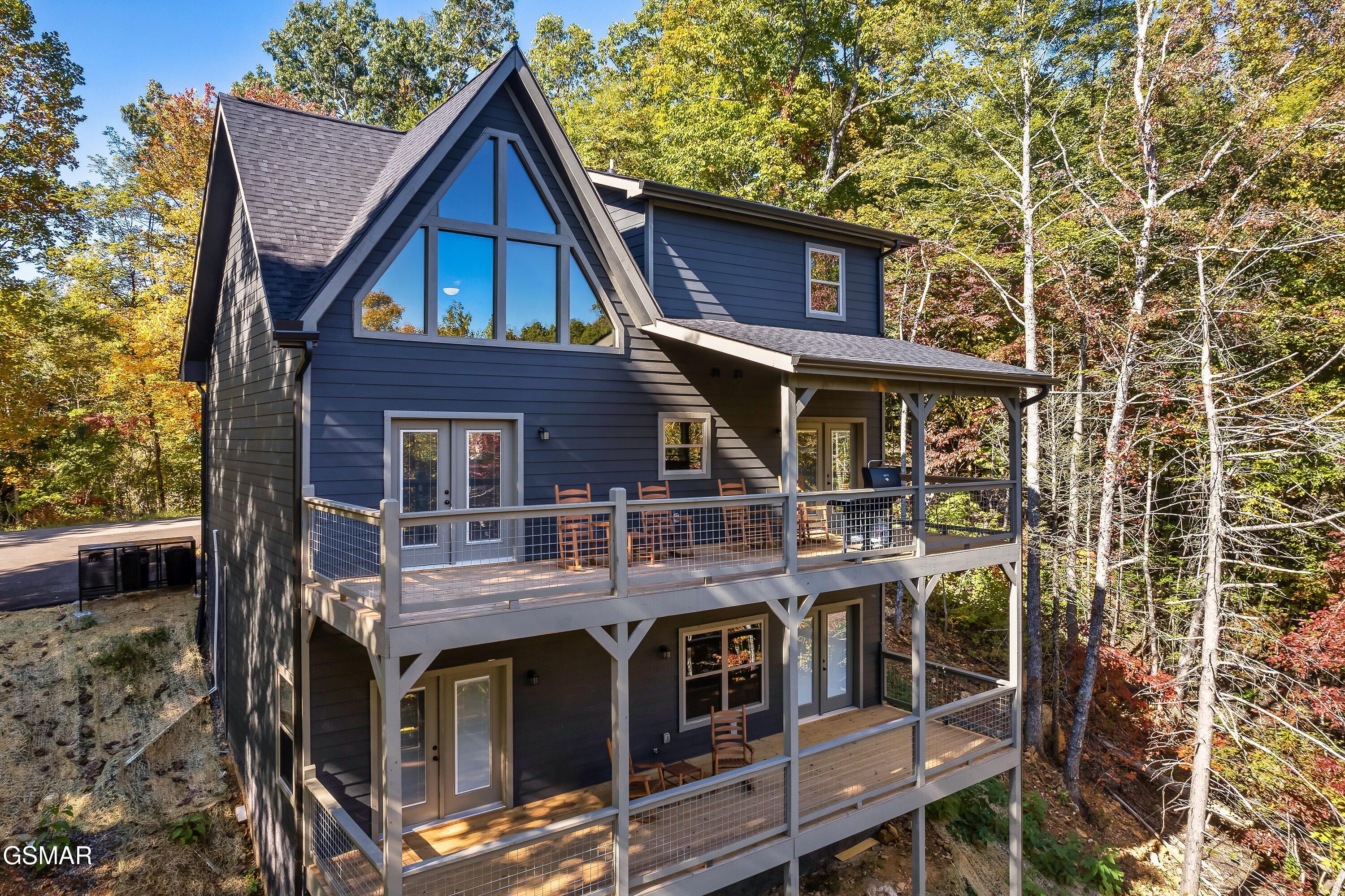2614 Grassy Branch Loop Sevierville TN 37876