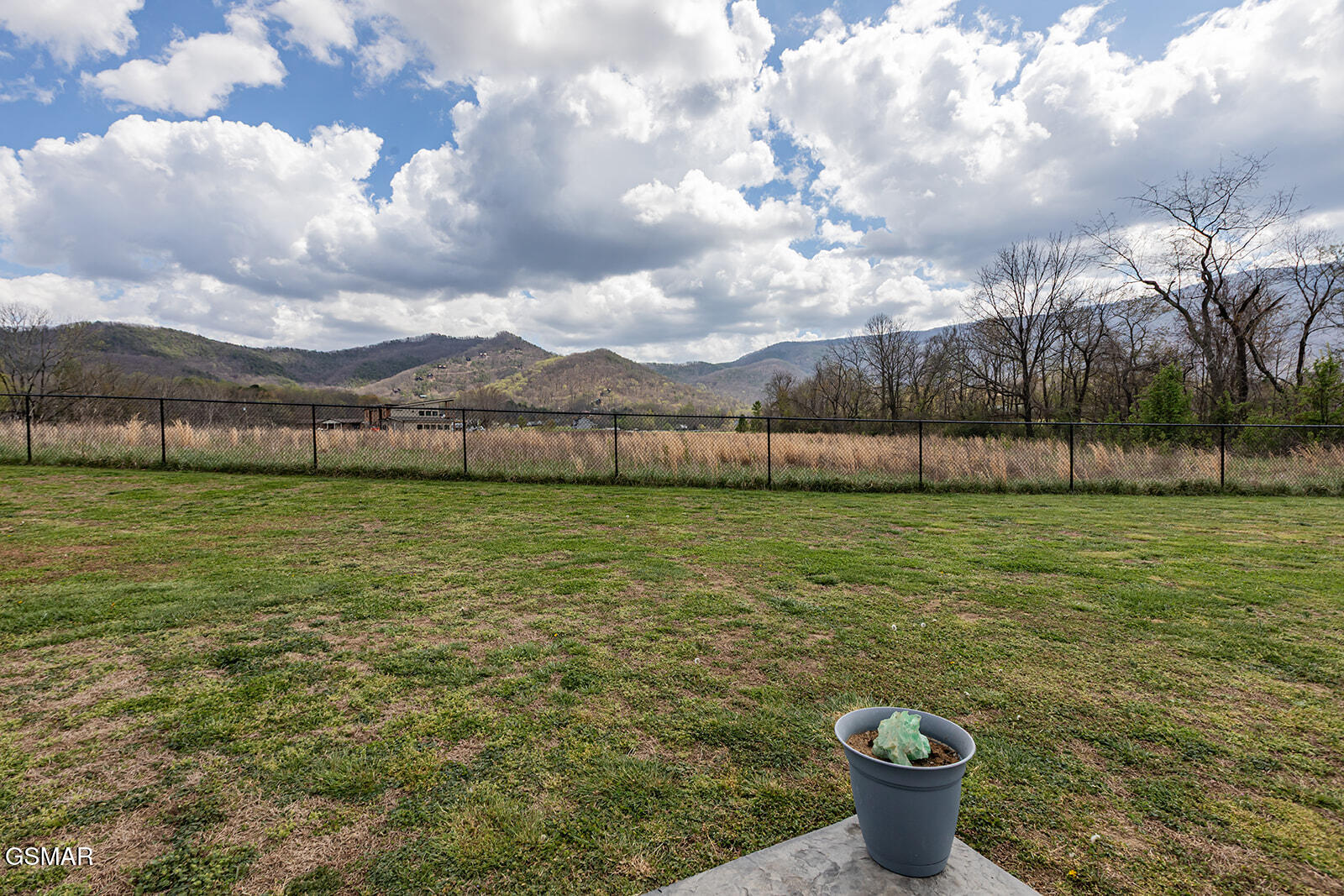 2221 Meadowbrook Lane Sevierville TN 37862