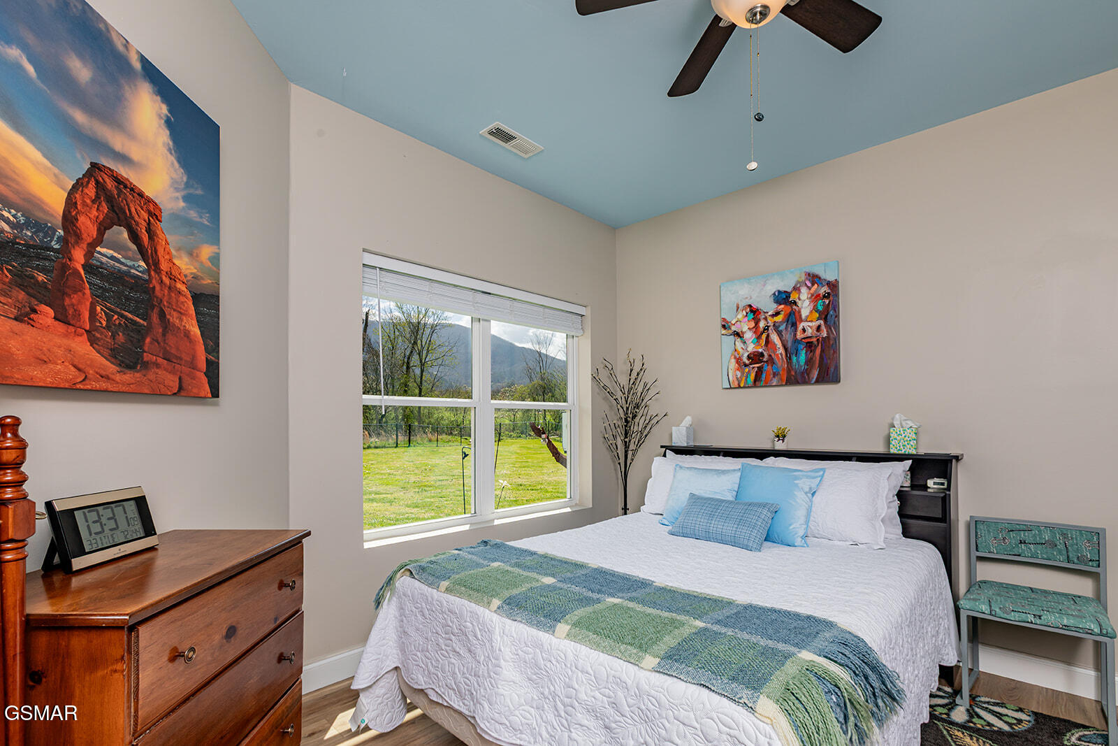 2221 Meadowbrook Lane Sevierville TN 37862