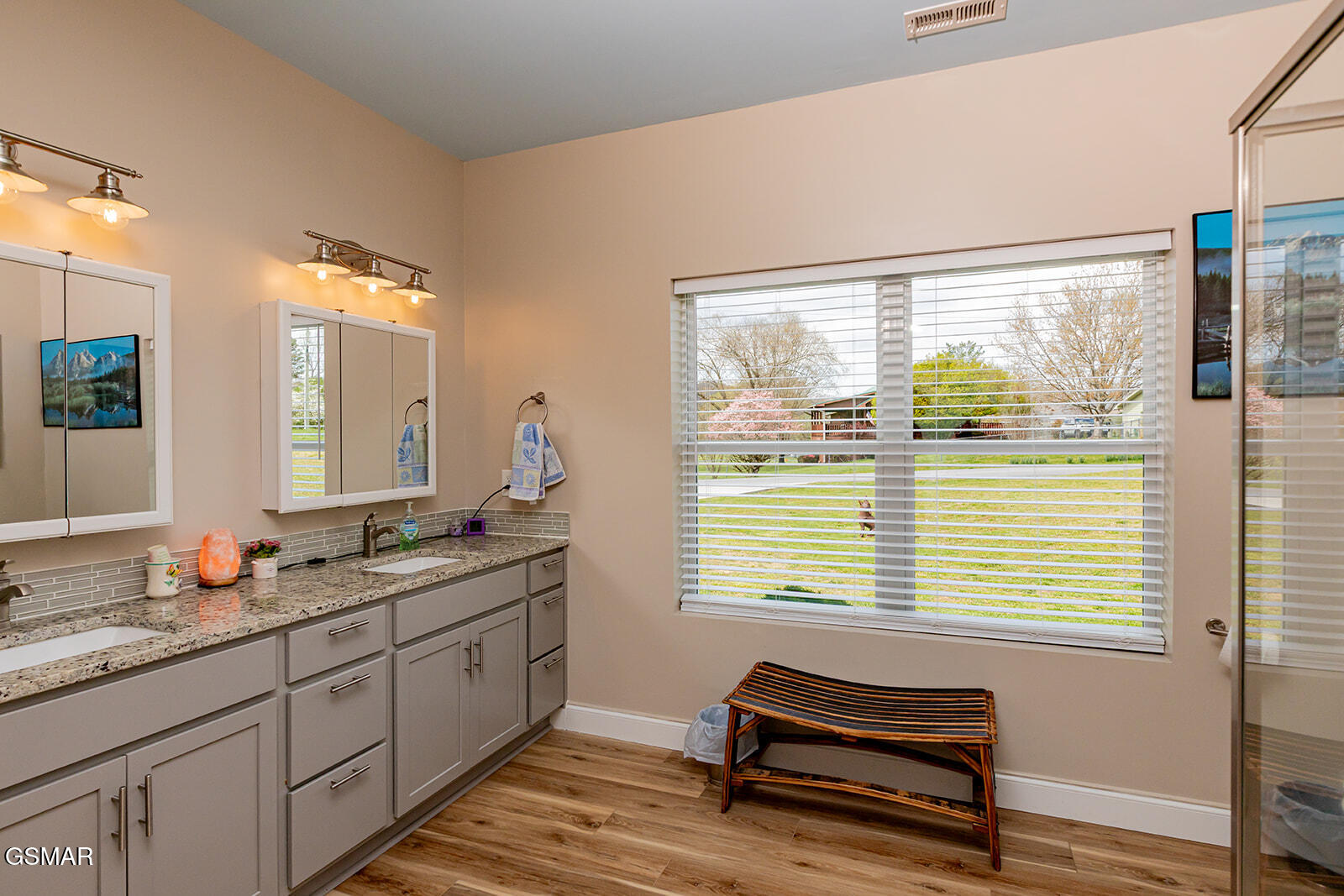 2221 Meadowbrook Lane Sevierville TN 37862