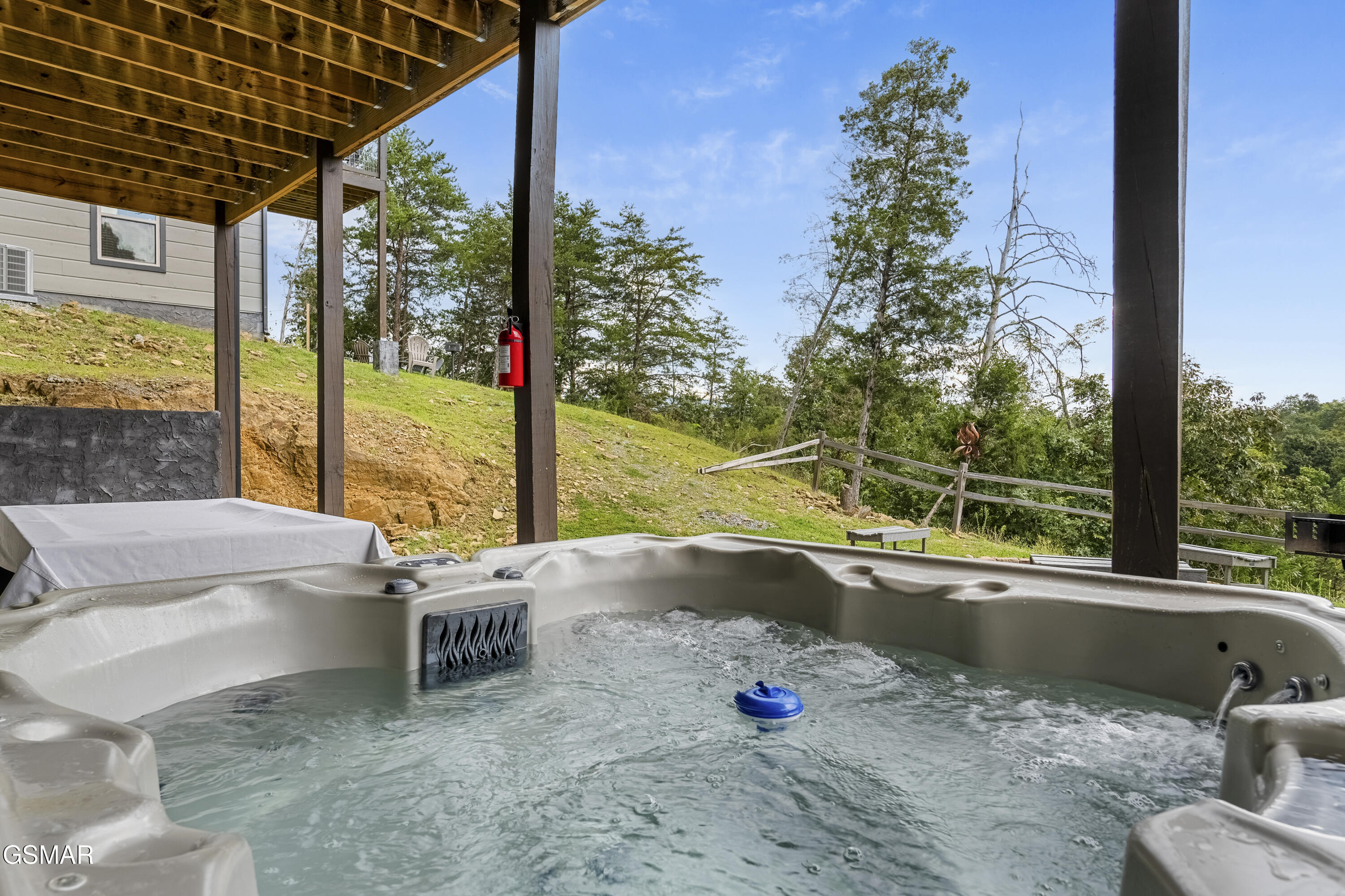 2109 Eagle Feather Drive Sevierville TN 37876