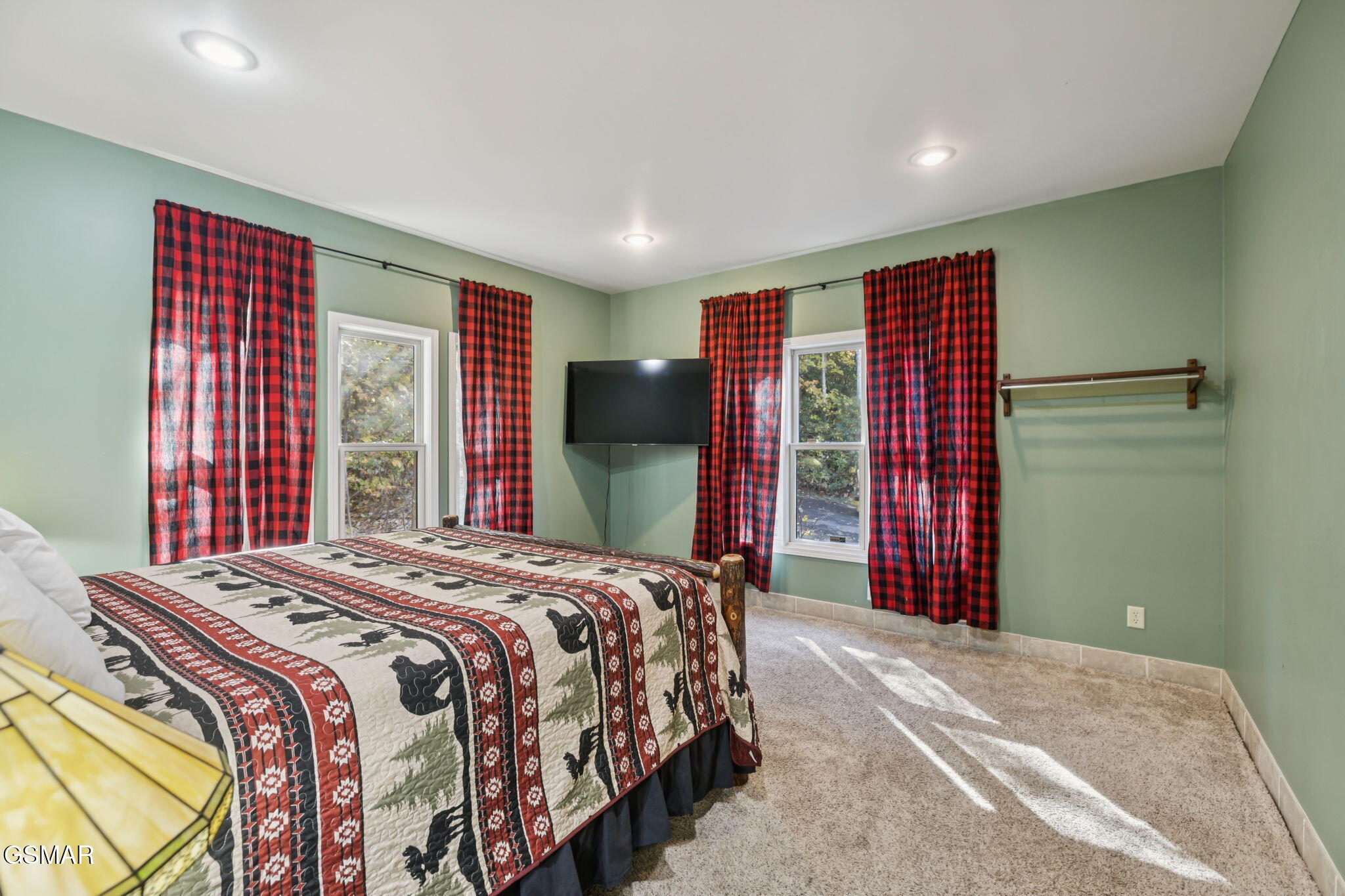 3715 Cinnamon Way Sevierville TN 37862