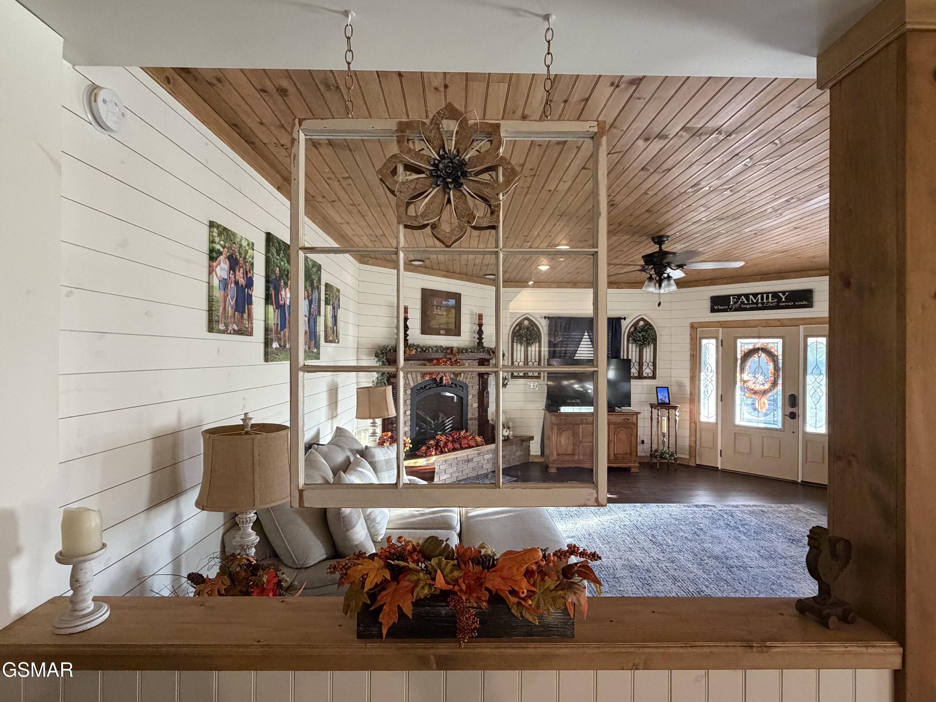 2750 Sulpher Springs Road Sevierville TN 37862