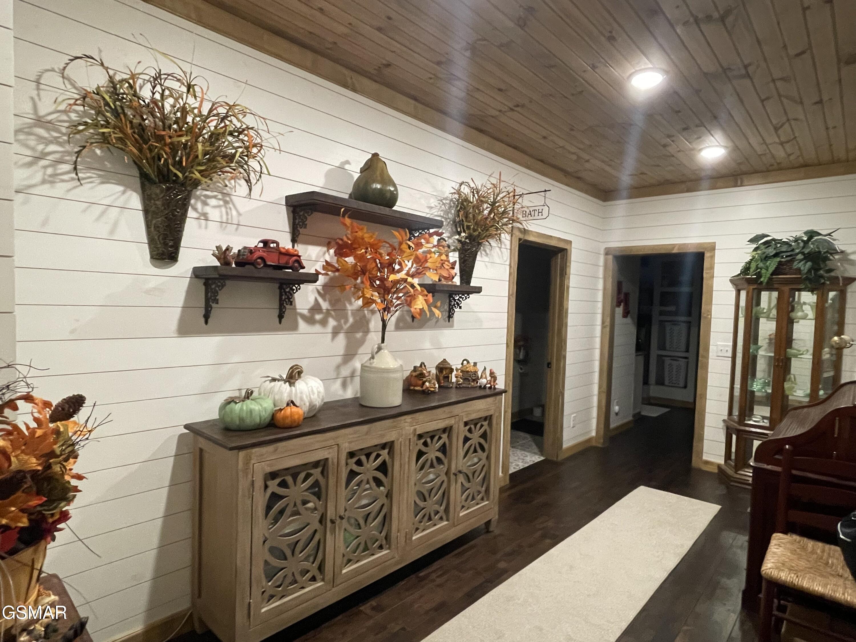 2750 Sulpher Springs Road Sevierville TN 37862
