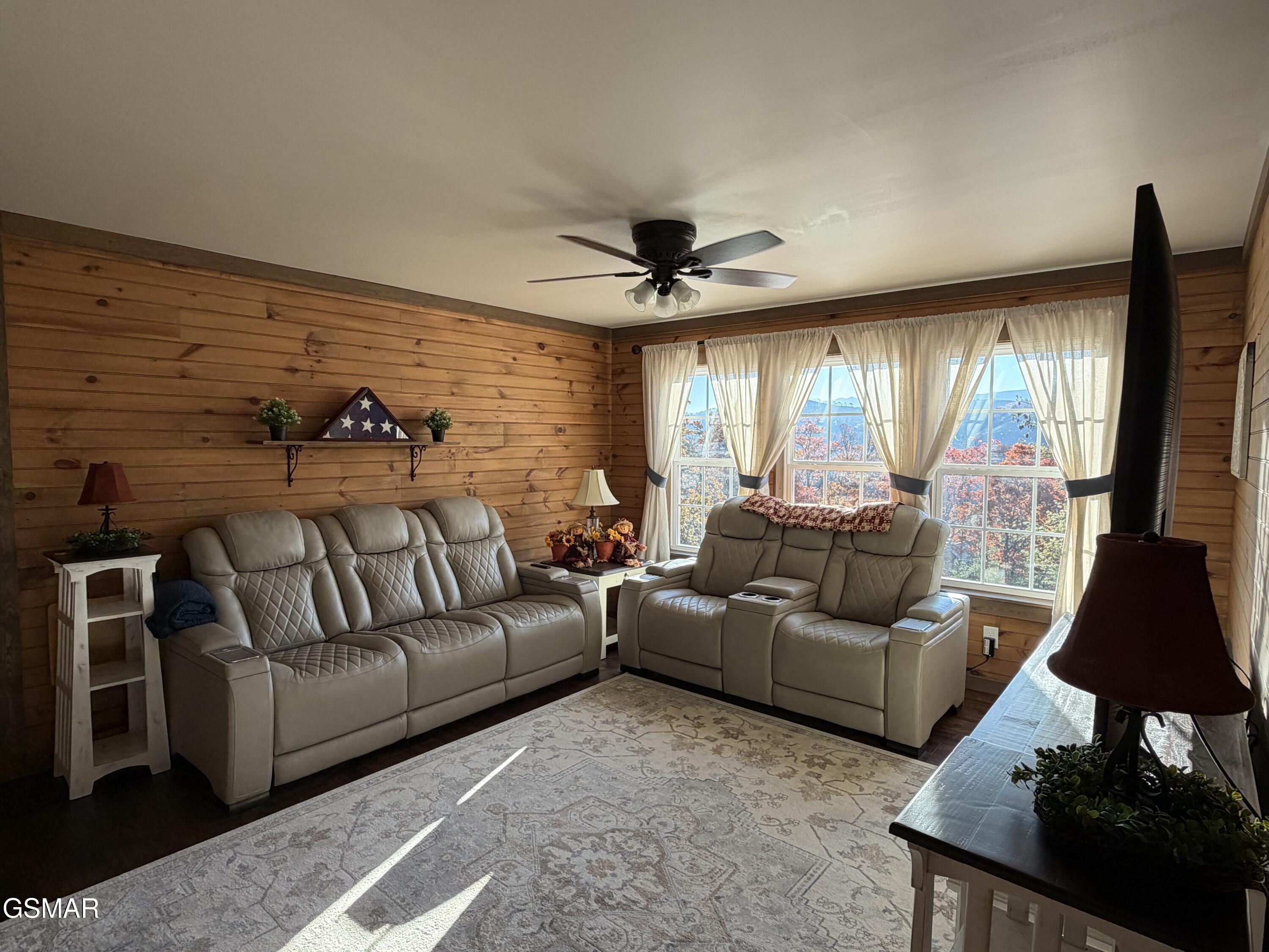 2750 Sulpher Springs Road Sevierville TN 37862