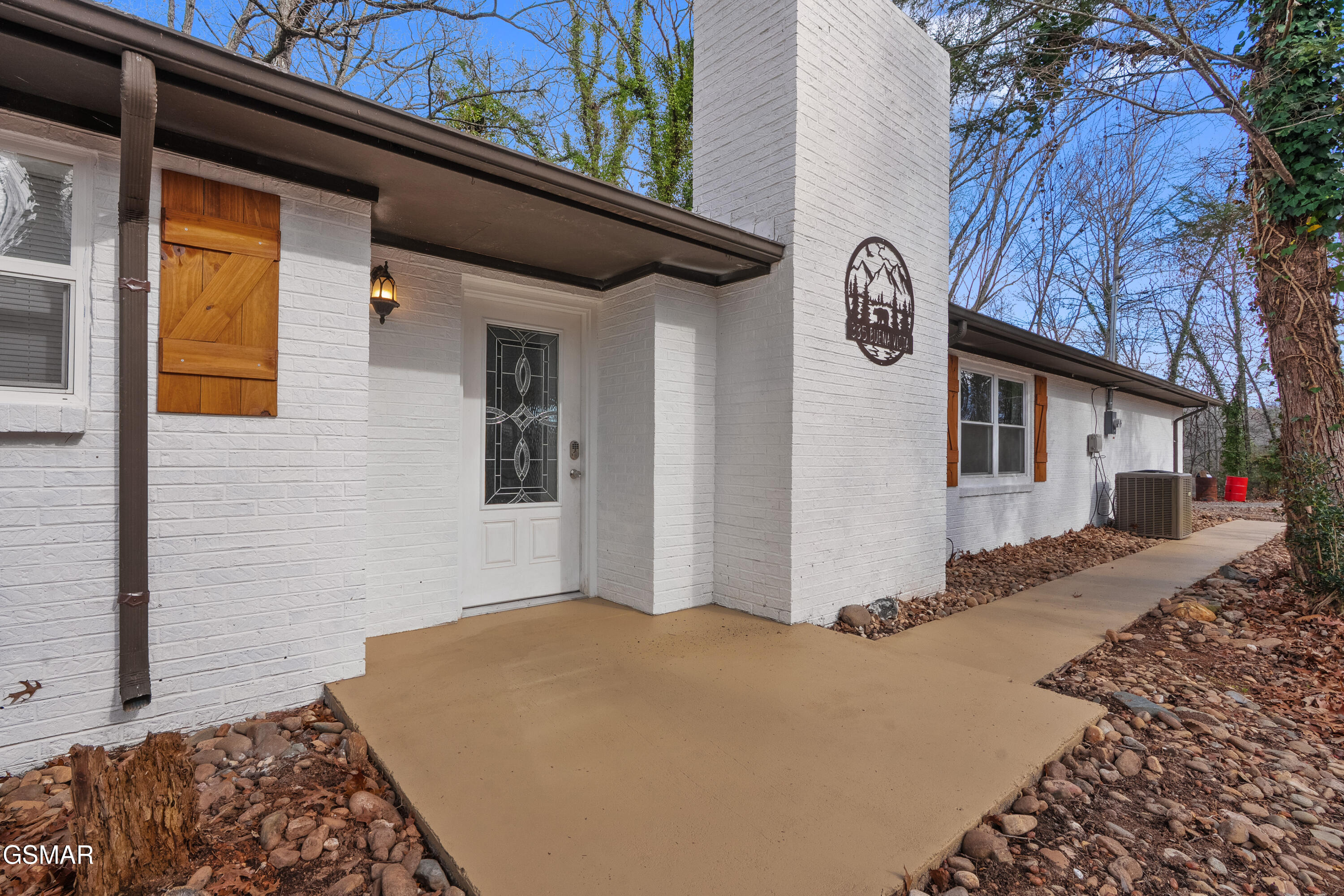 335 Buena Vista Drive Sevierville TN 37876