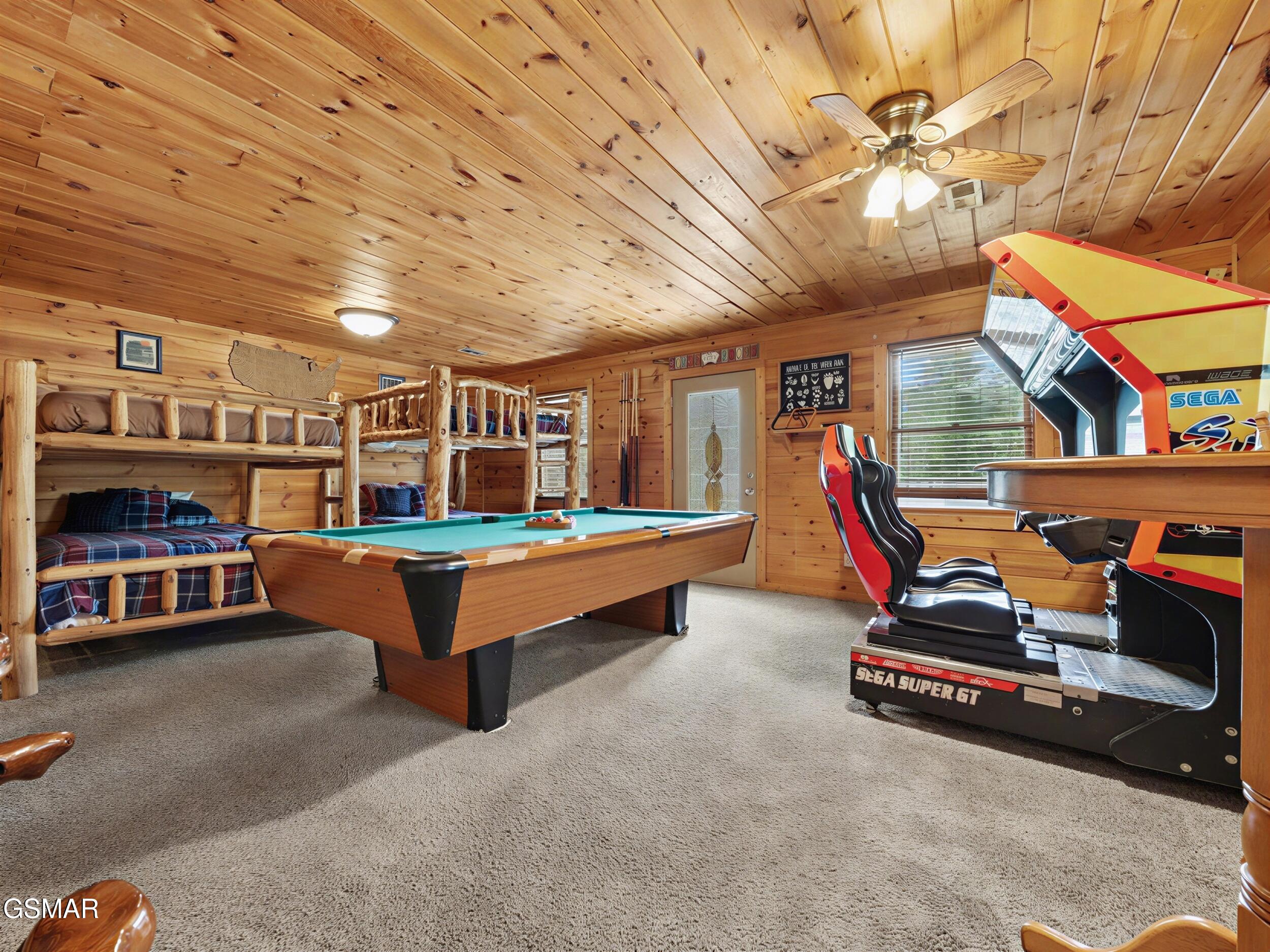 1984 E Mountain View Way Sevierville TN 37862