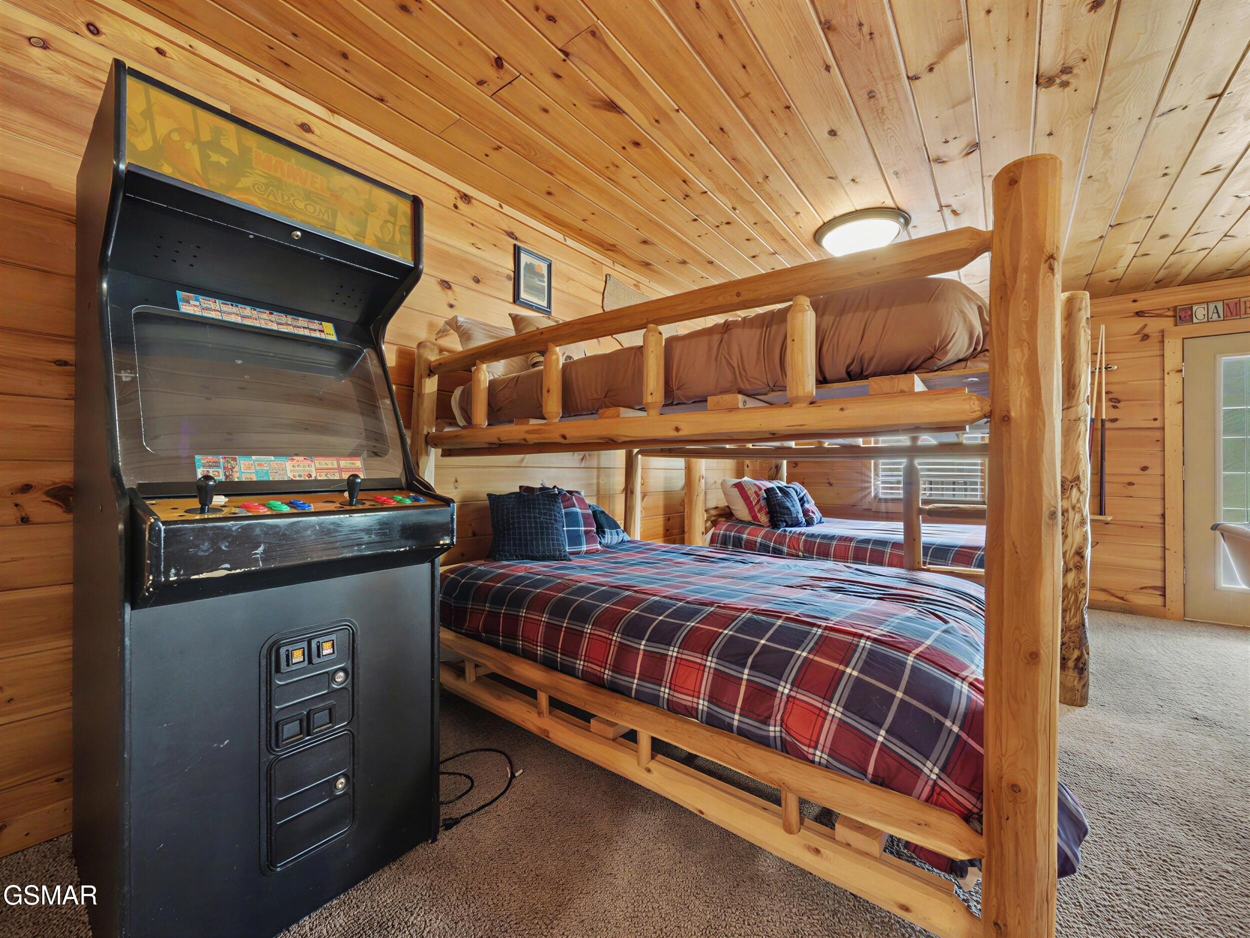 1984 E Mountain View Way Sevierville TN 37862