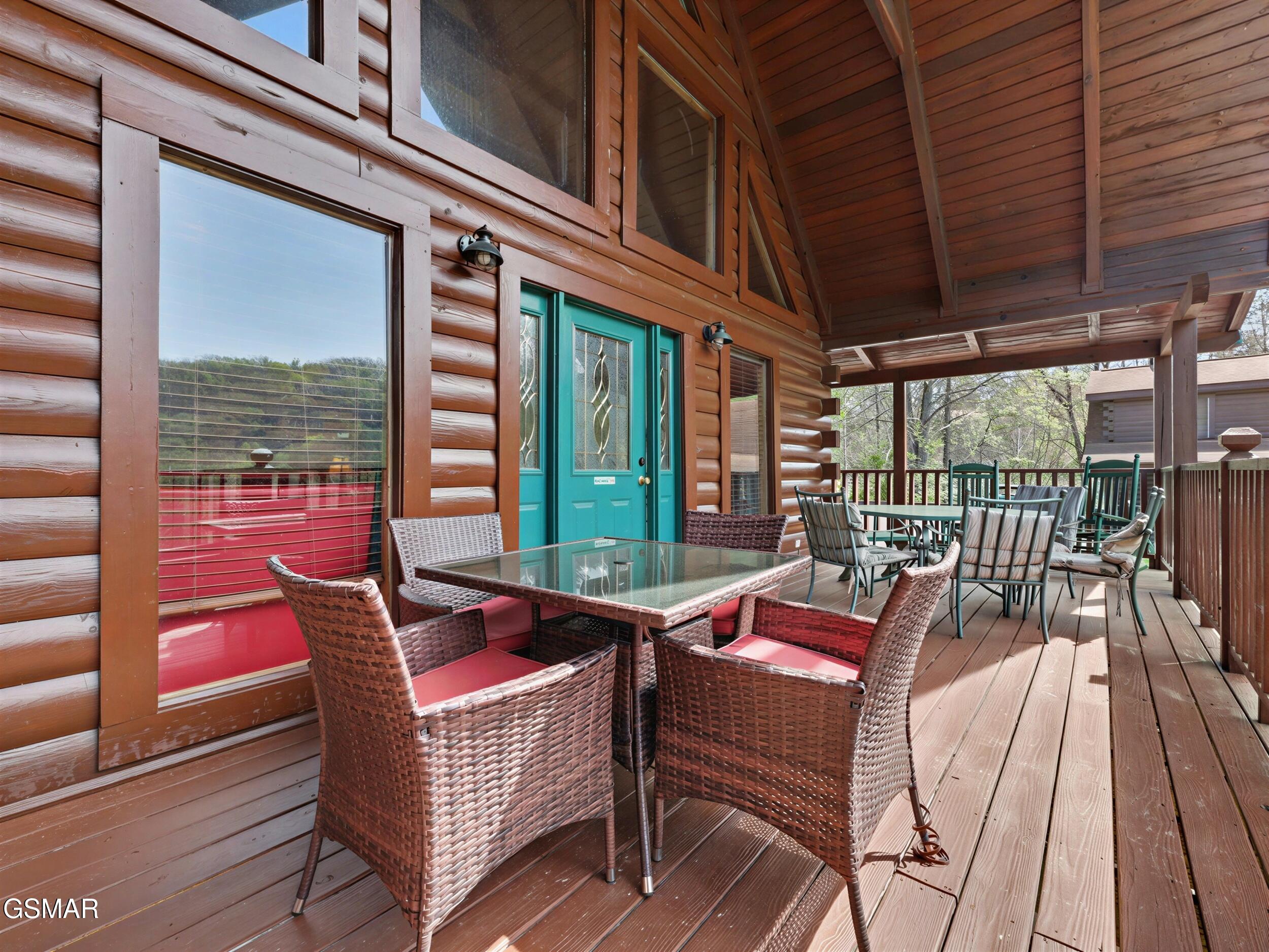 1984 E Mountain View Way Sevierville TN 37862