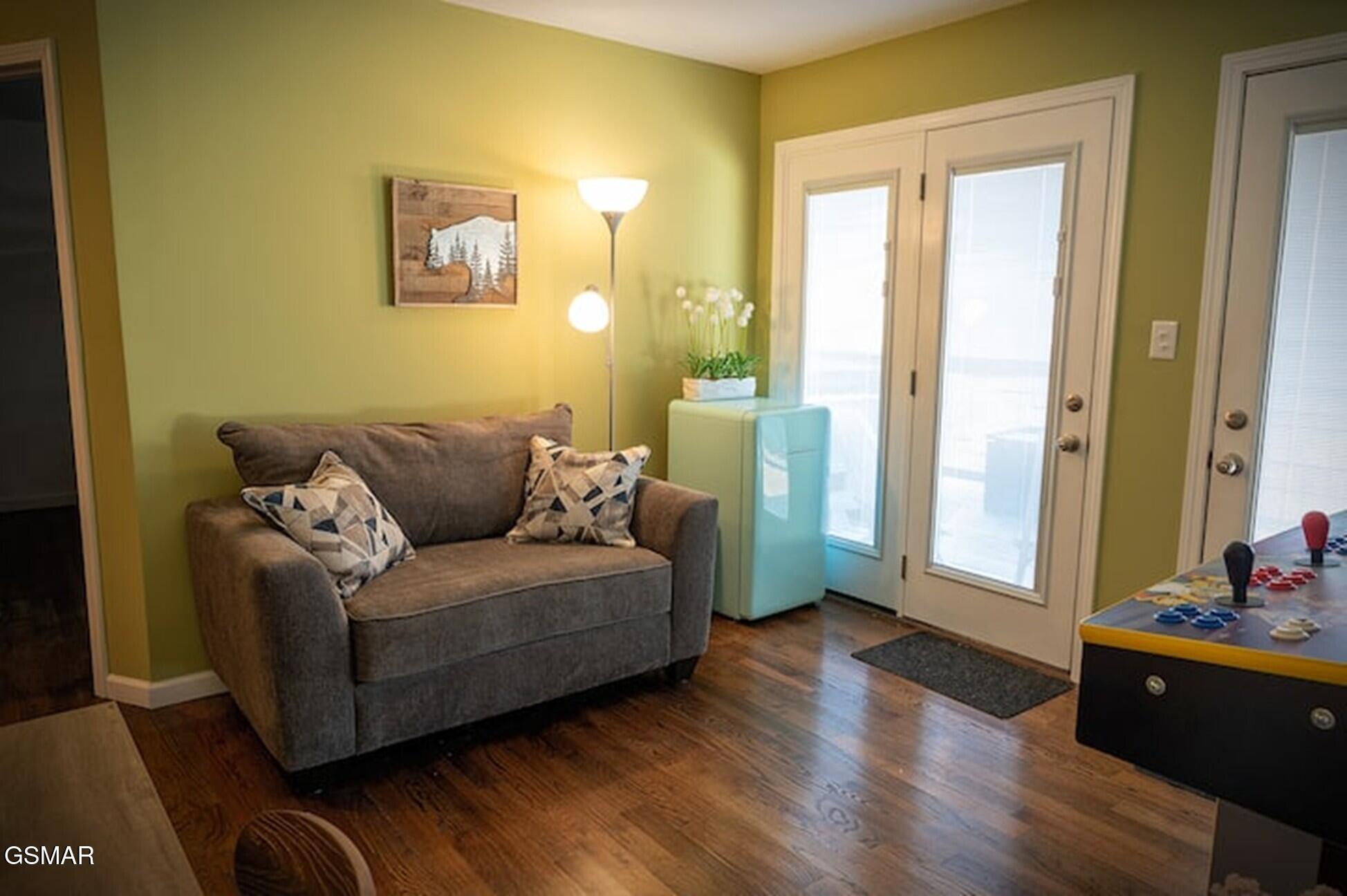 862 Sourwood Drive Gatlinburg TN 37738