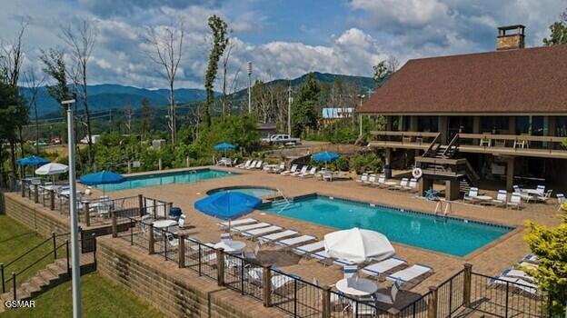 862 Sourwood Drive Gatlinburg TN 37738