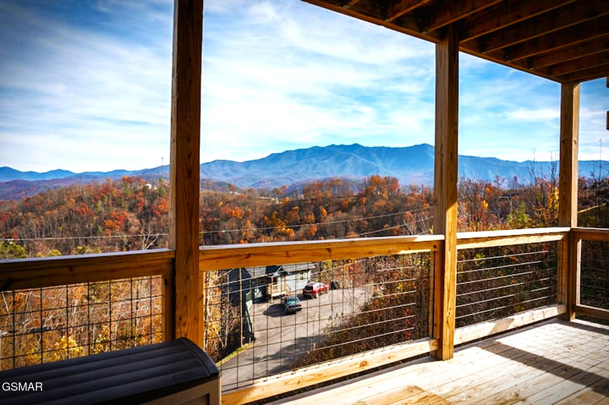 862 Sourwood Drive Gatlinburg TN 37738