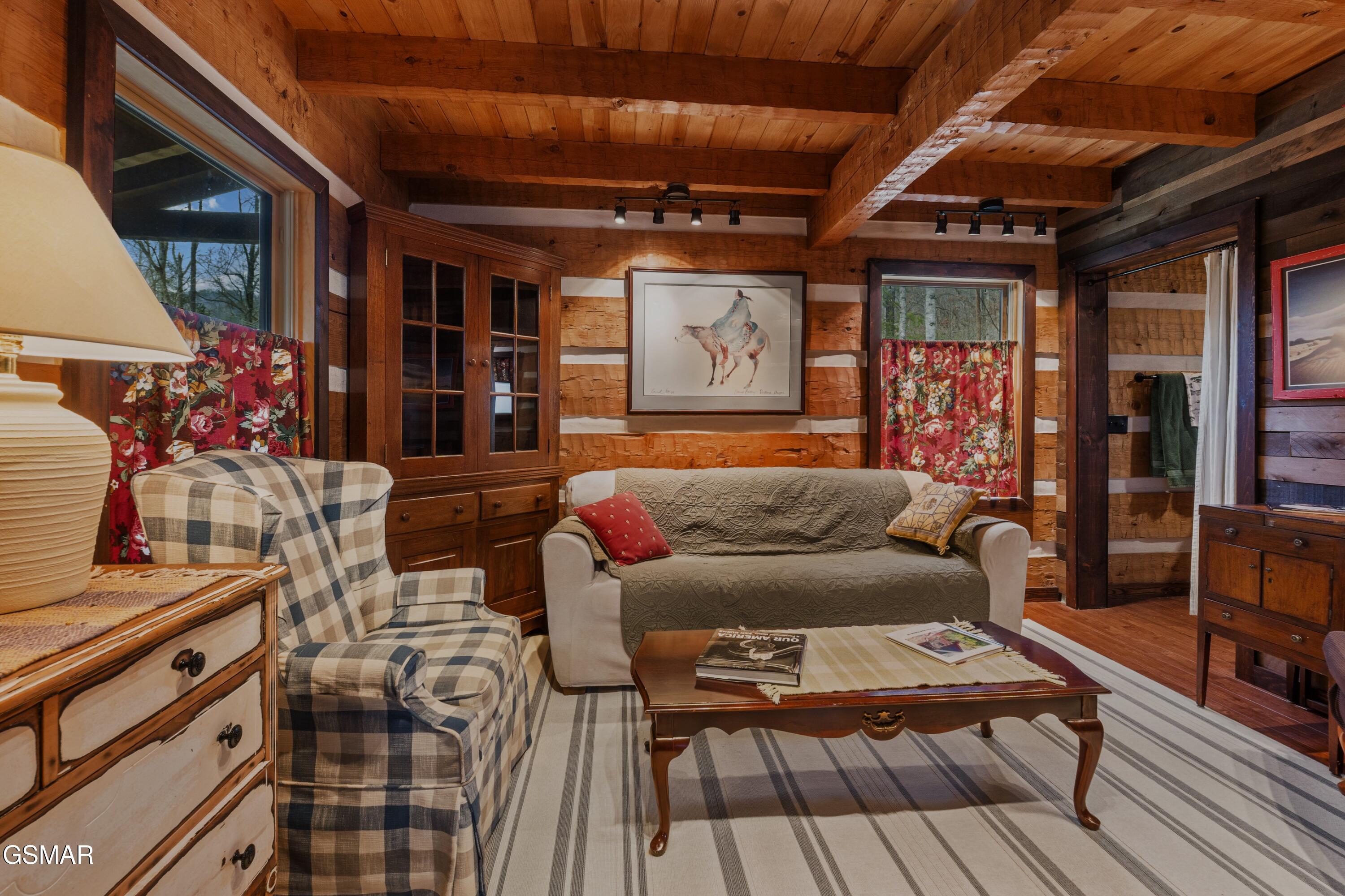 151 Flynn Road Walland TN 37886