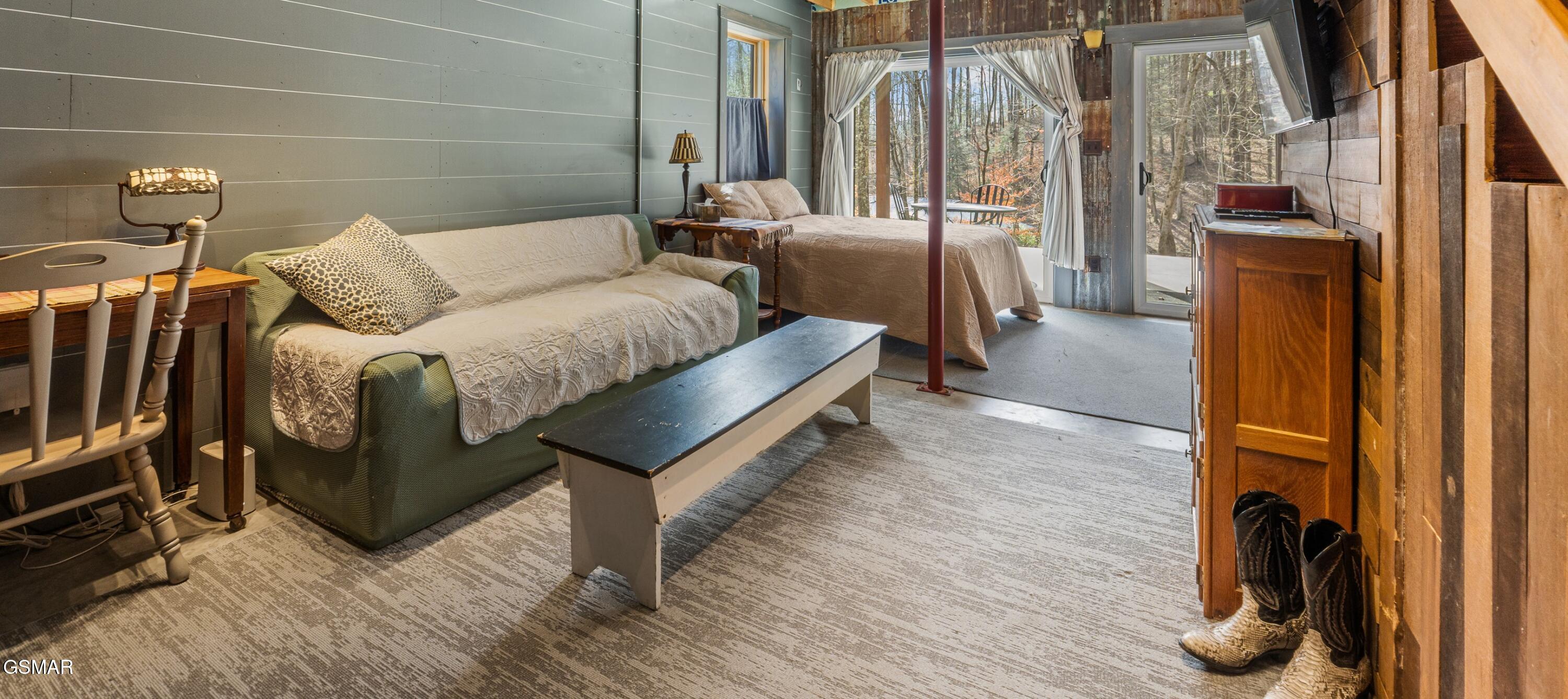 151 Flynn Road Walland TN 37886