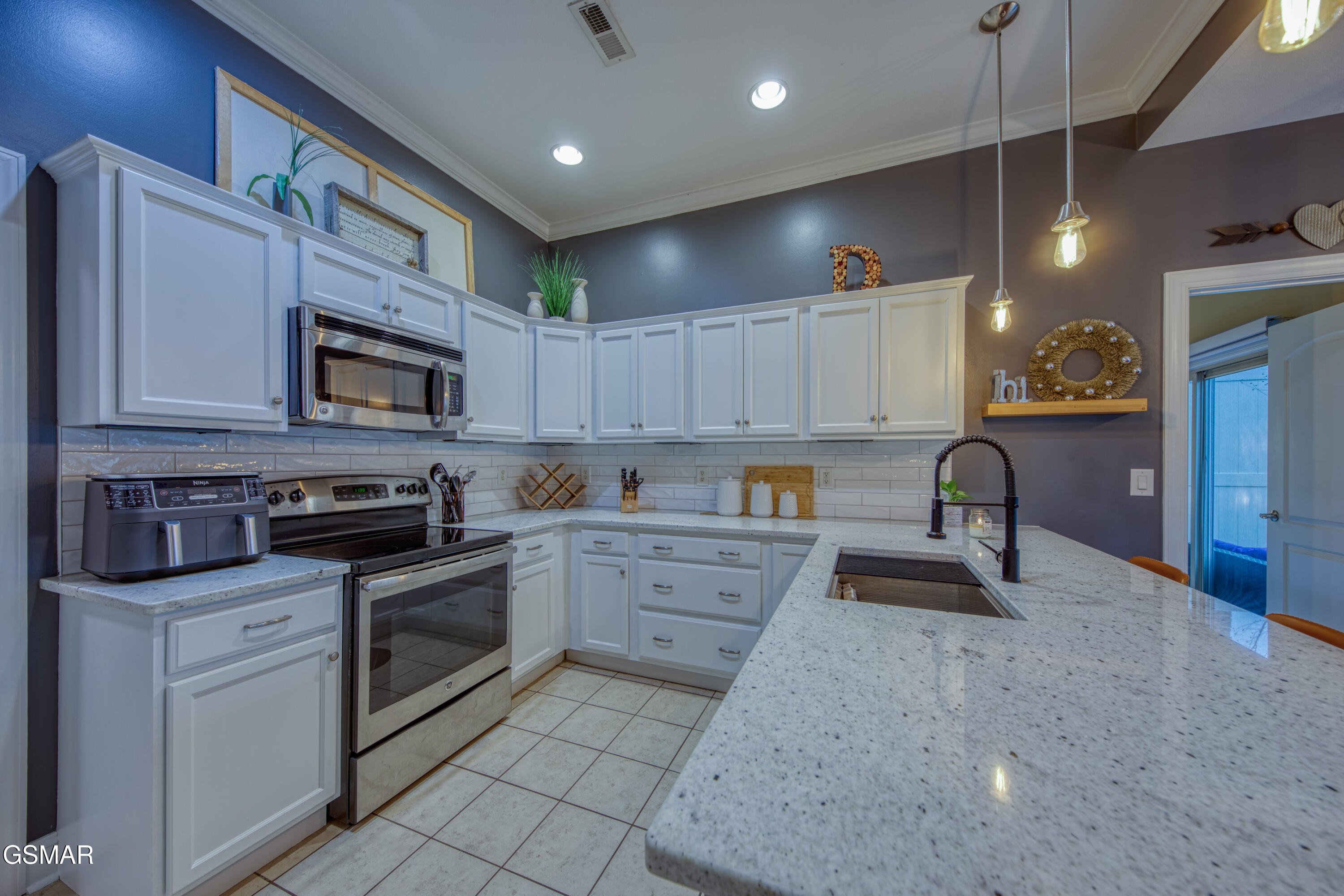 4929 Willow Bluff Circle Knoxville TN 37914