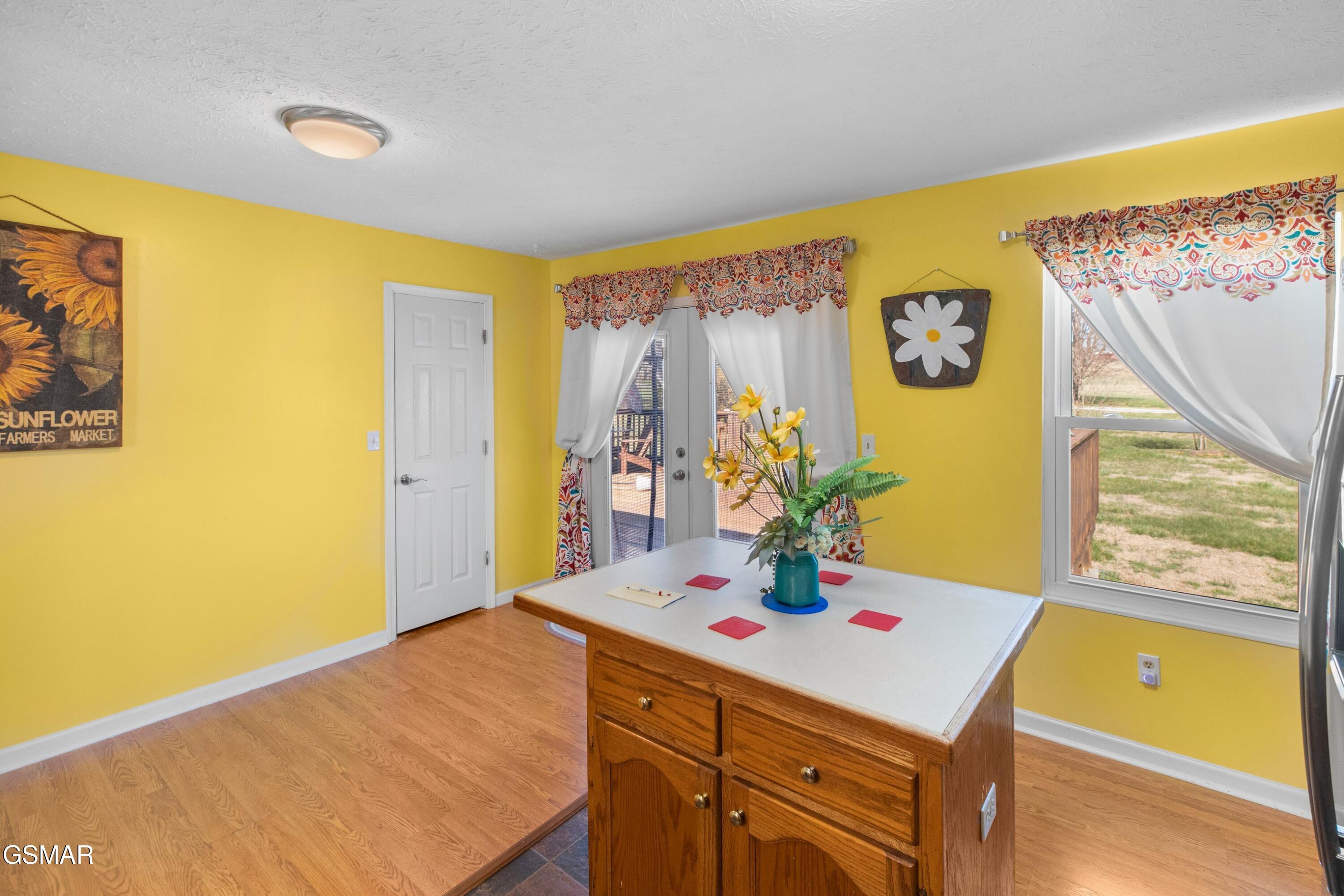 312 Economy Circle Dandridge TN 37725