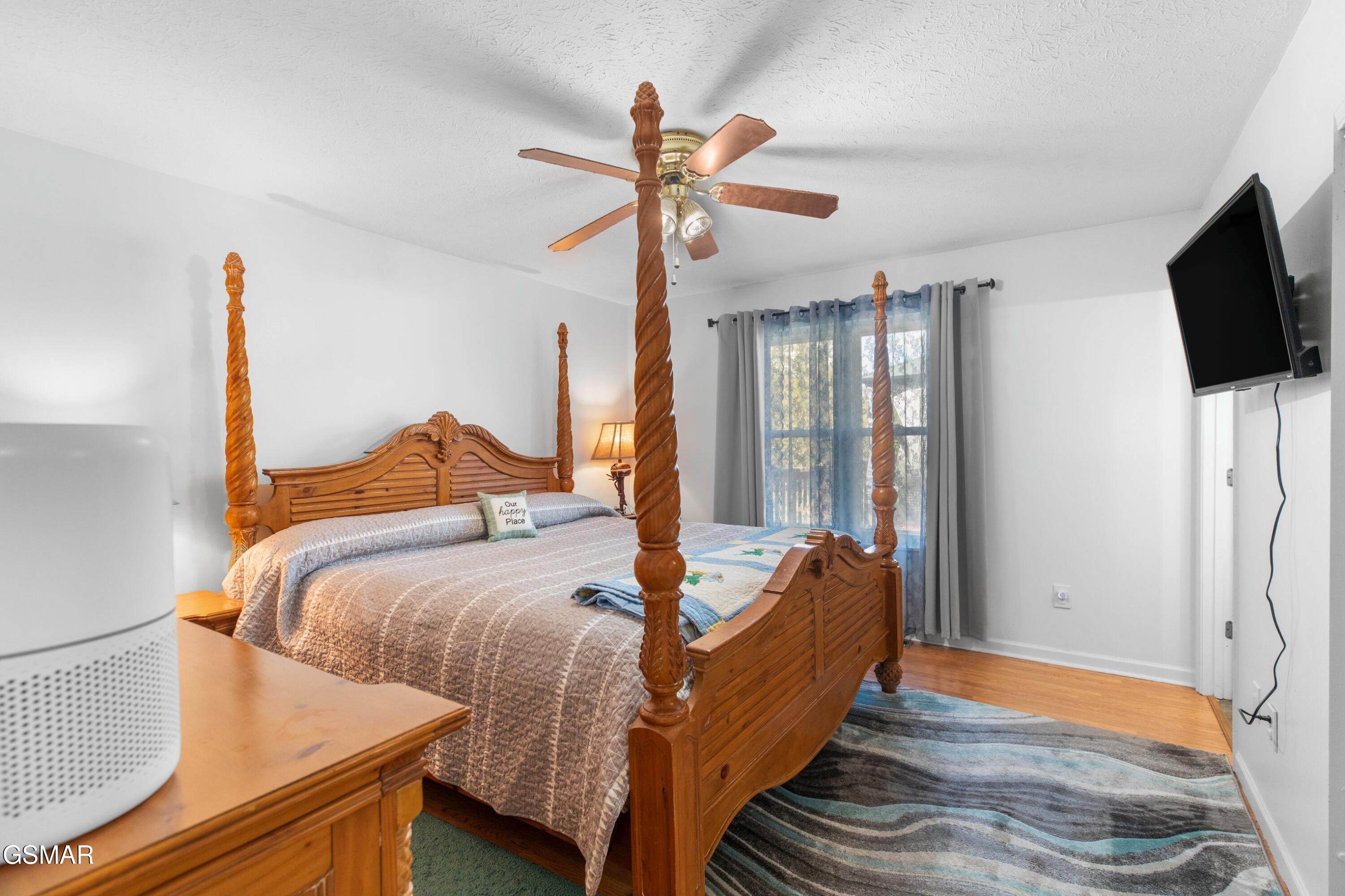 312 Economy Circle Dandridge TN 37725